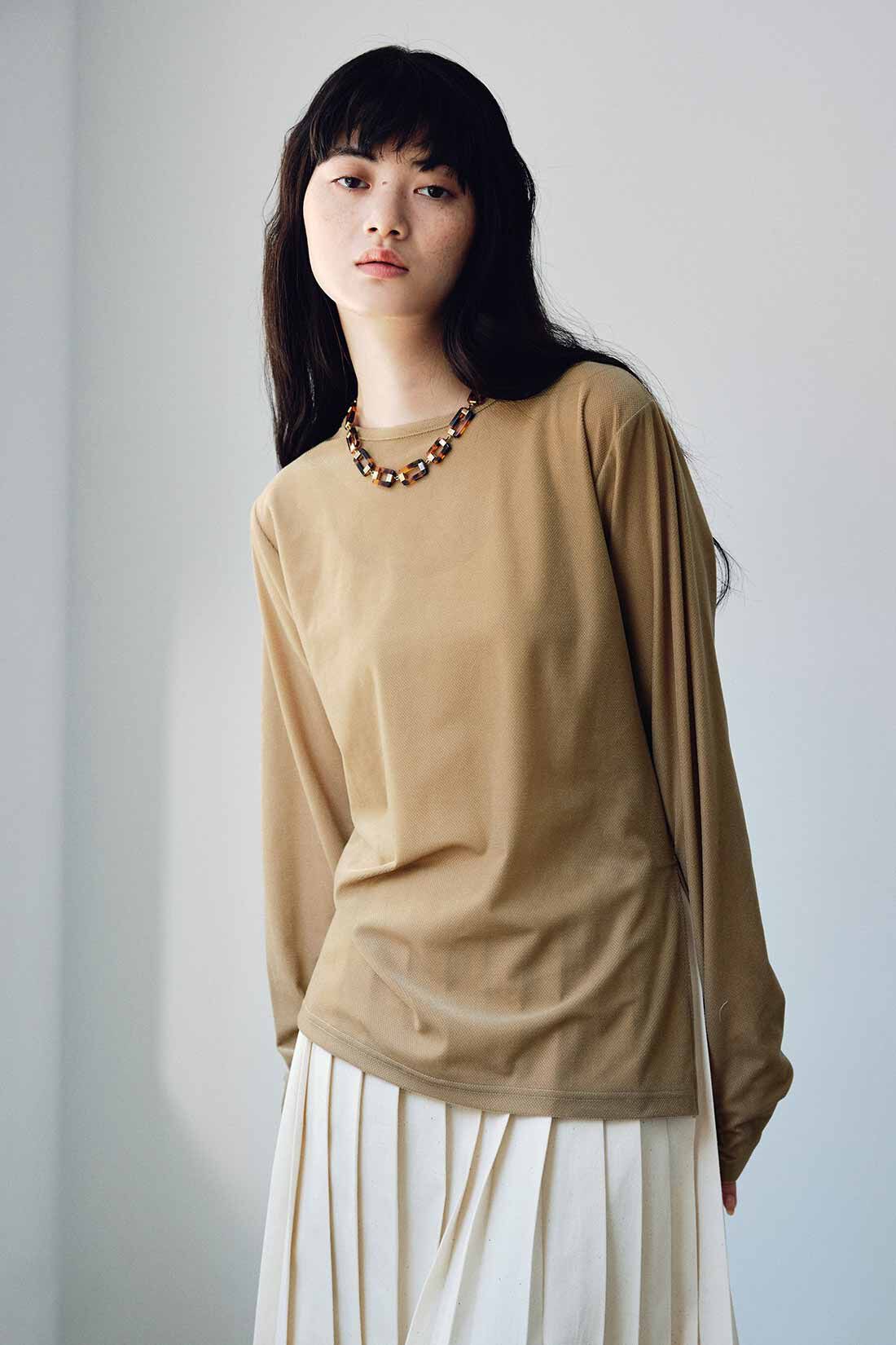 MEDE19F [メデ・ジュウキュウ]|MEDE19F　アシメトリーヘム シアーベロアトップスの会