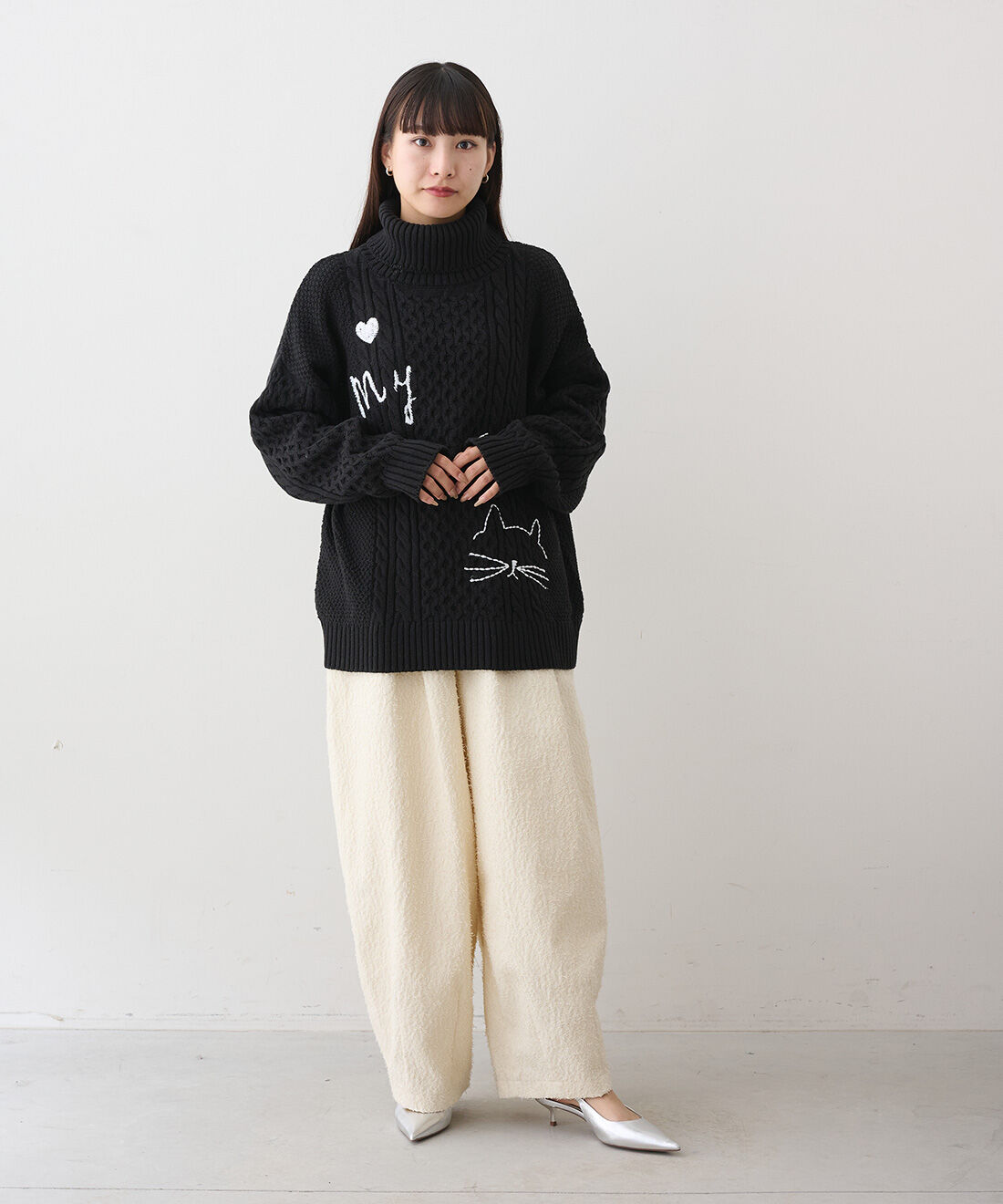 MEDE19F|コットンツィード素材 バナナシルエットパンツ〈オフホワイト〉のコーディネート