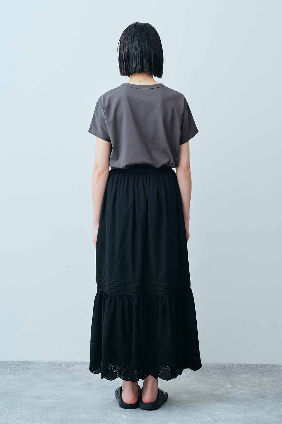 THREE FIFTY STANDARD|コットンレース スカート〈ブラック〉のコーディネート|モデル身長：163cm 着用サイズ：M