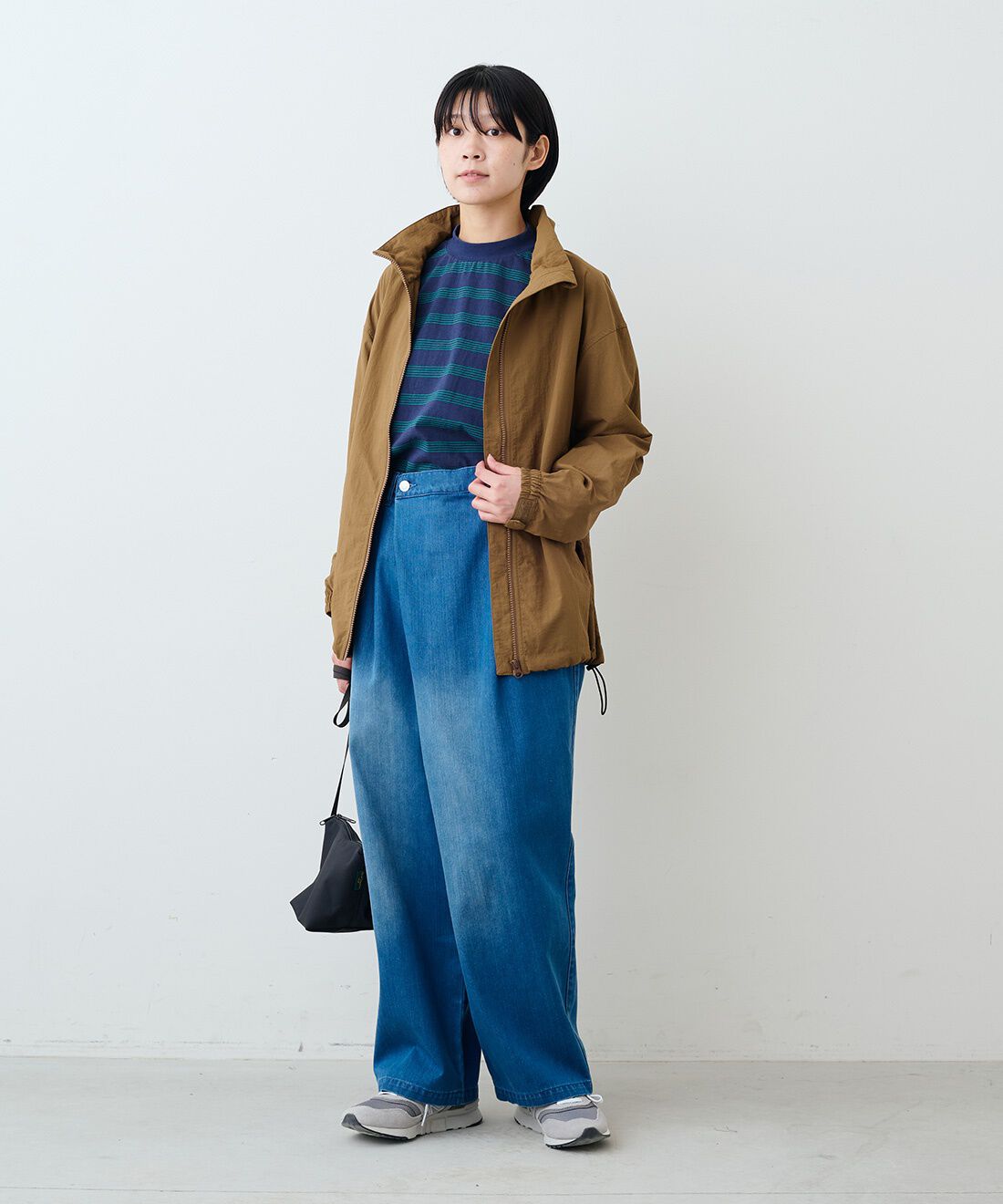 THREE FIFTY STANDARD|レトロなボーダーＴシャツ　ＴＦＳとラップデニムワイドパンツＴＦＳのコーディネート|モデル身長：163cm 着用サイズ：M