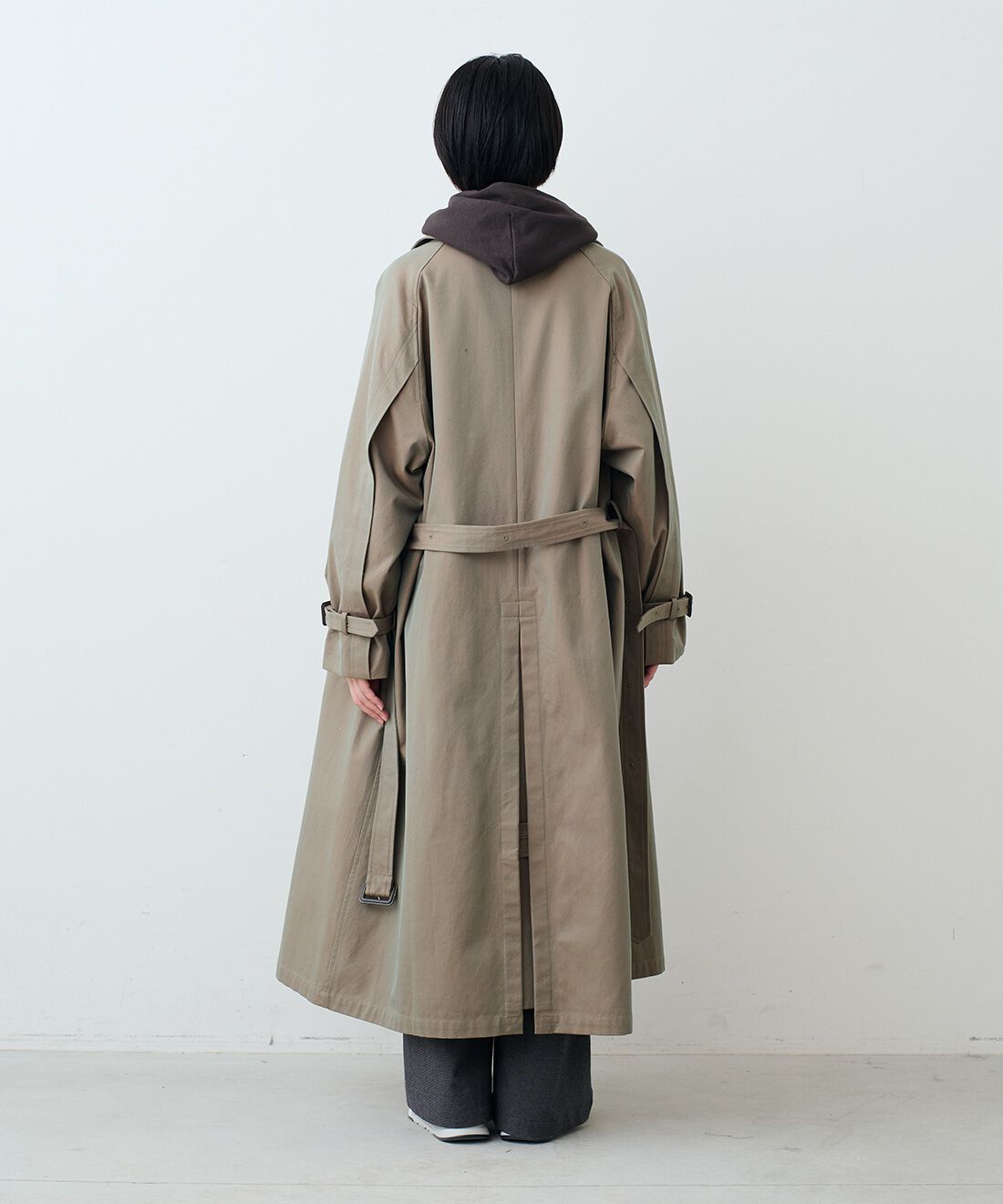 THREE FIFTY STANDARD|ＰＥＡＮＵＴＳフライングエースパーカーＴＦＳと千鳥格子のワイドタックパンツ　ＴＦＳのコーディネート|モデル身長：163cm 着用サイズ：M