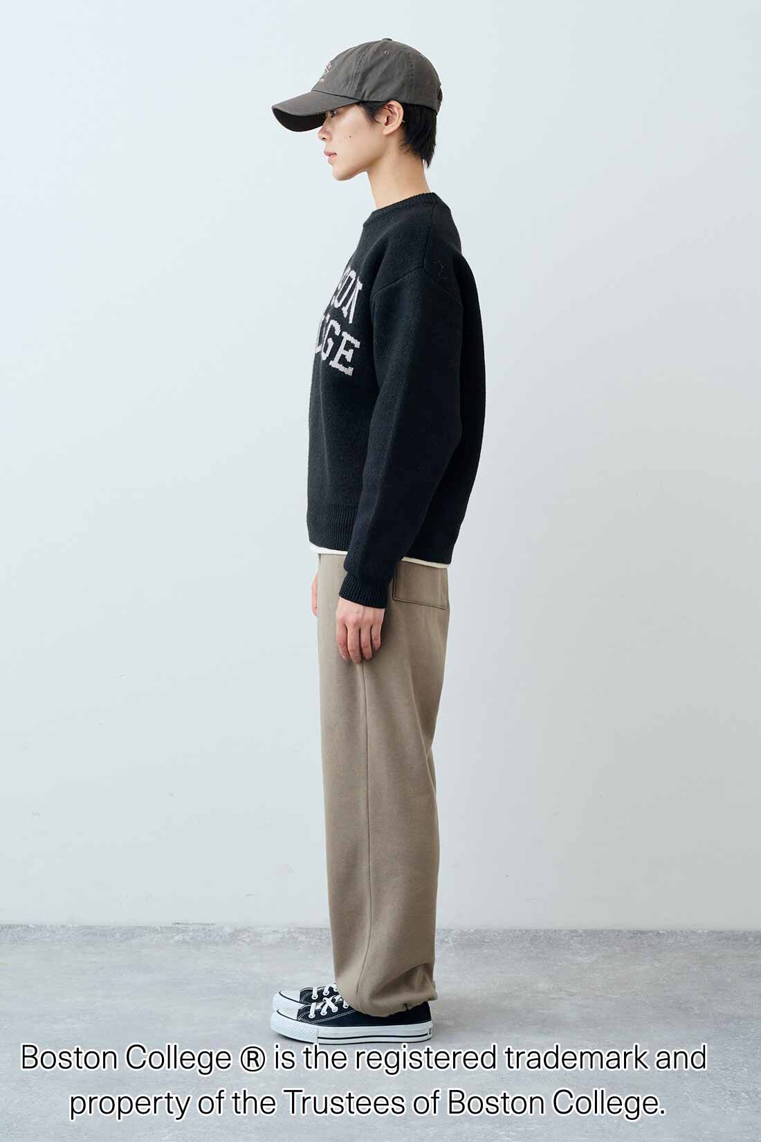 THREE FIFTY STANDARD|別注カレッジロゴセーター〈ブラック〉と裏起毛カットソーパンツの会のコーディネート|モデル身長：163cm 着用サイズ：M