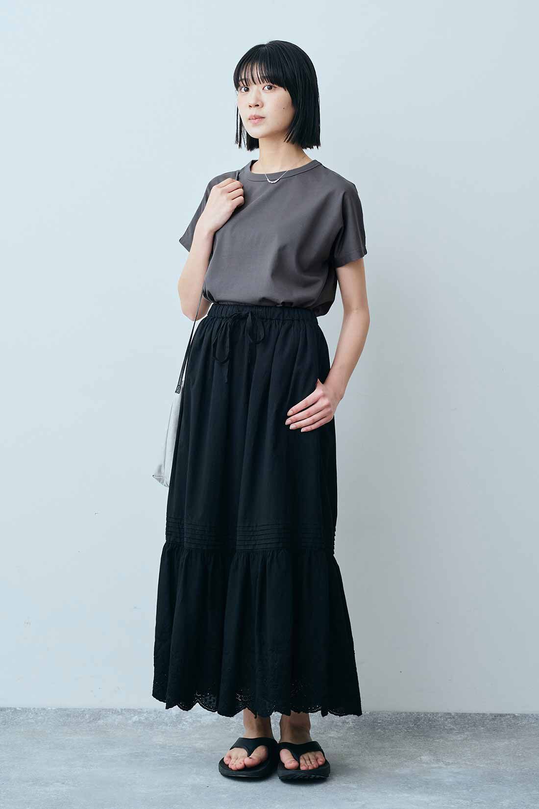 THREE FIFTY STANDARD|コットンレース スカート〈ブラック〉のコーディネート|モデル身長：163cm 着用サイズ：M