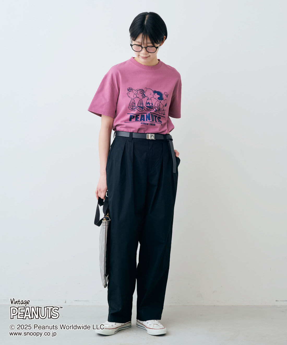 THREE FIFTY STANDARD|ラフなシルエットのテーパードパンツ〈ブラック〉のコーディネート