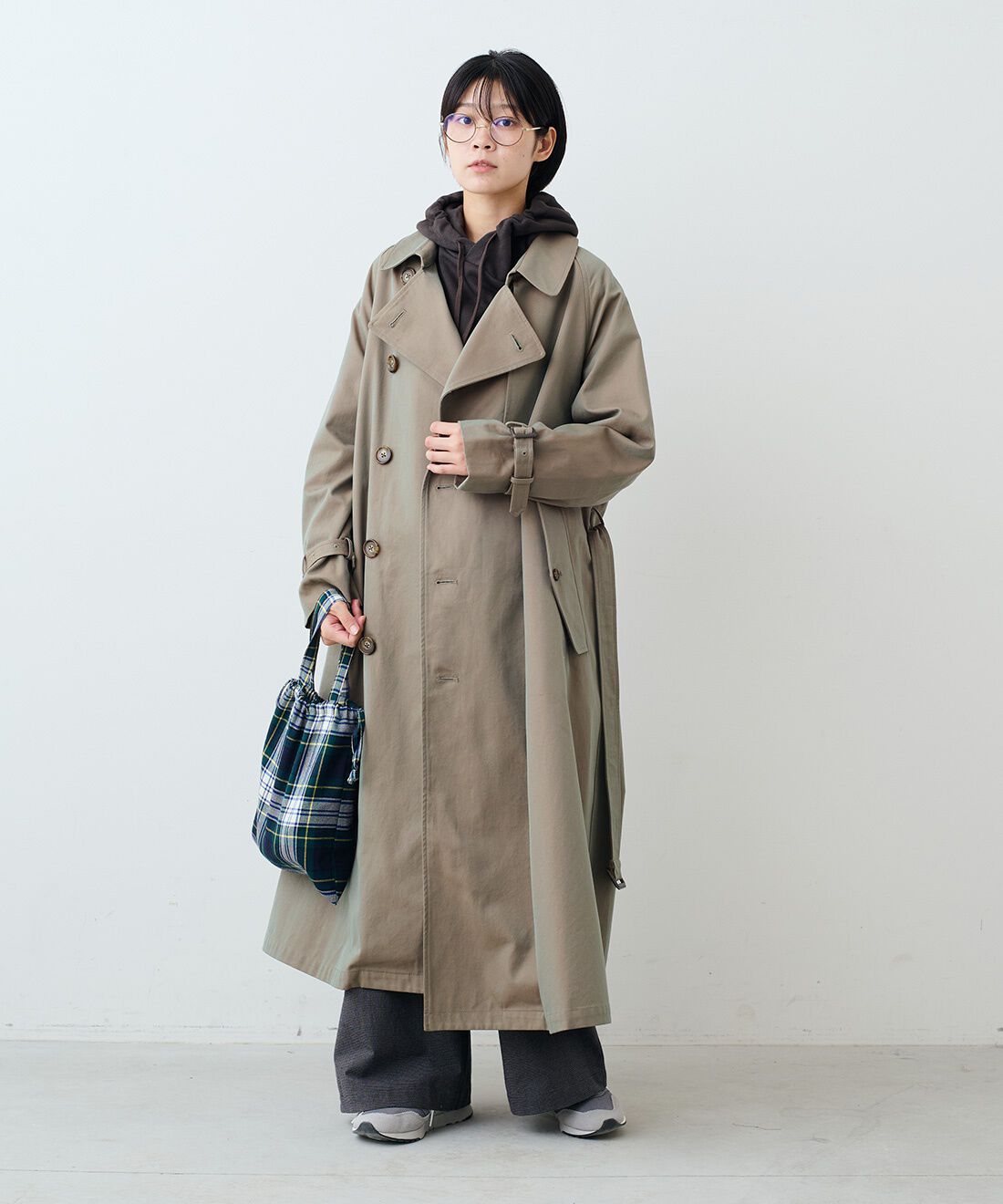 THREE FIFTY STANDARD|ＰＥＡＮＵＴＳフライングエースパーカーＴＦＳと千鳥格子のワイドタックパンツ　ＴＦＳのコーディネート|モデル身長：163cm 着用サイズ：M