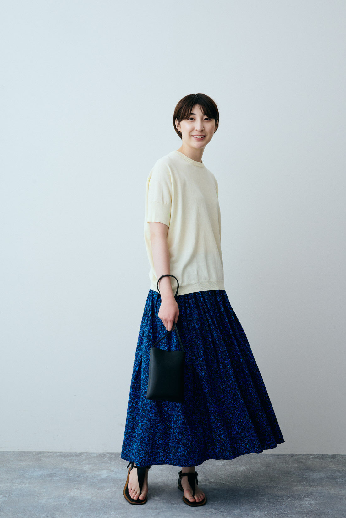 THREE FIFTY STANDARD|THREE FIFTY STANDARD 軽い着心地のニットプルオーバーの会|モデル身長：163cm　着用サイズ：M