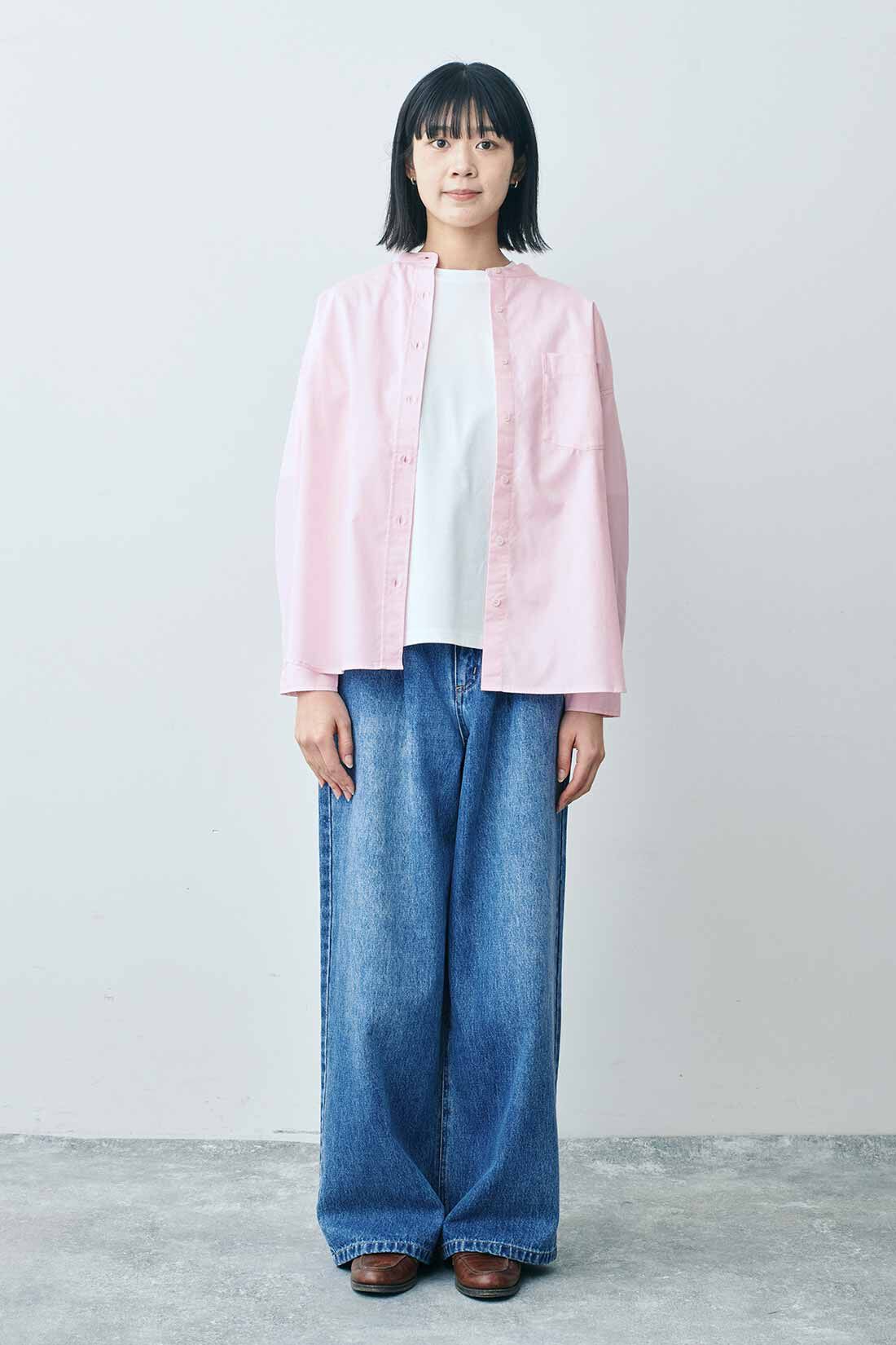 THREE FIFTY STANDARD|シルケット加工Ｔシャツ　ＴＦＳとタックバギーデニムパンツ　ＴＦＳのコーディネート|モデル身長：163cm 着用サイズ：M