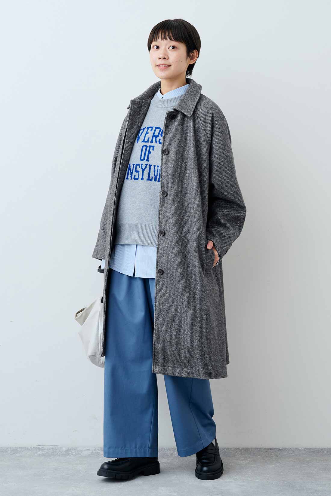 THREE FIFTY STANDARD［スリーフィフティースタンダード］|THREE FIFTY STANDARD　小谷 実由さんと作った ピッチや色にこだわった ストライプのシャツ〈ブルー〉|モデル身長：163cm　着用サイズ：M