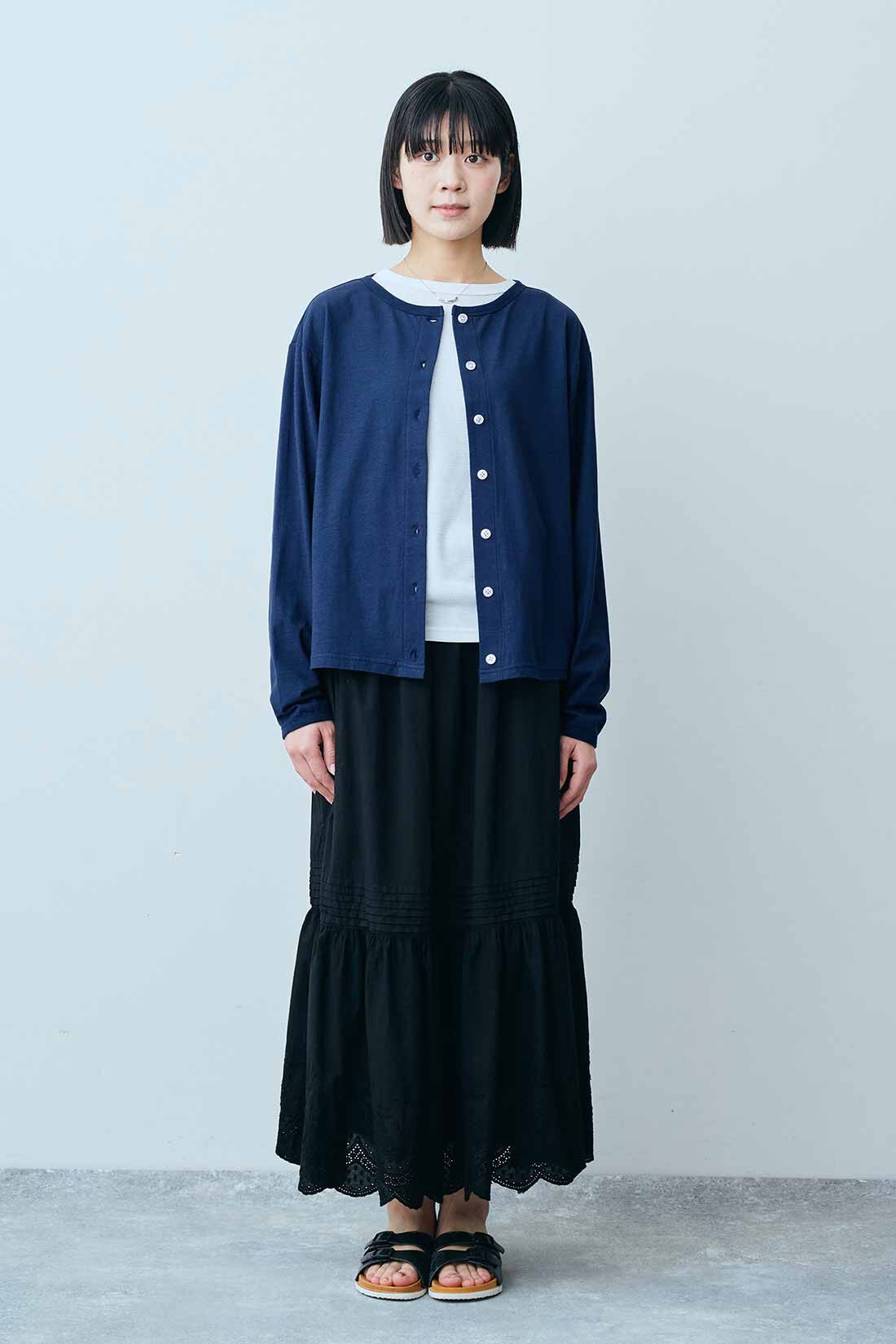 THREE FIFTY STANDARD|コットンレース スカート〈ブラック〉のコーディネート|モデル身長：163cm 着用サイズ：M