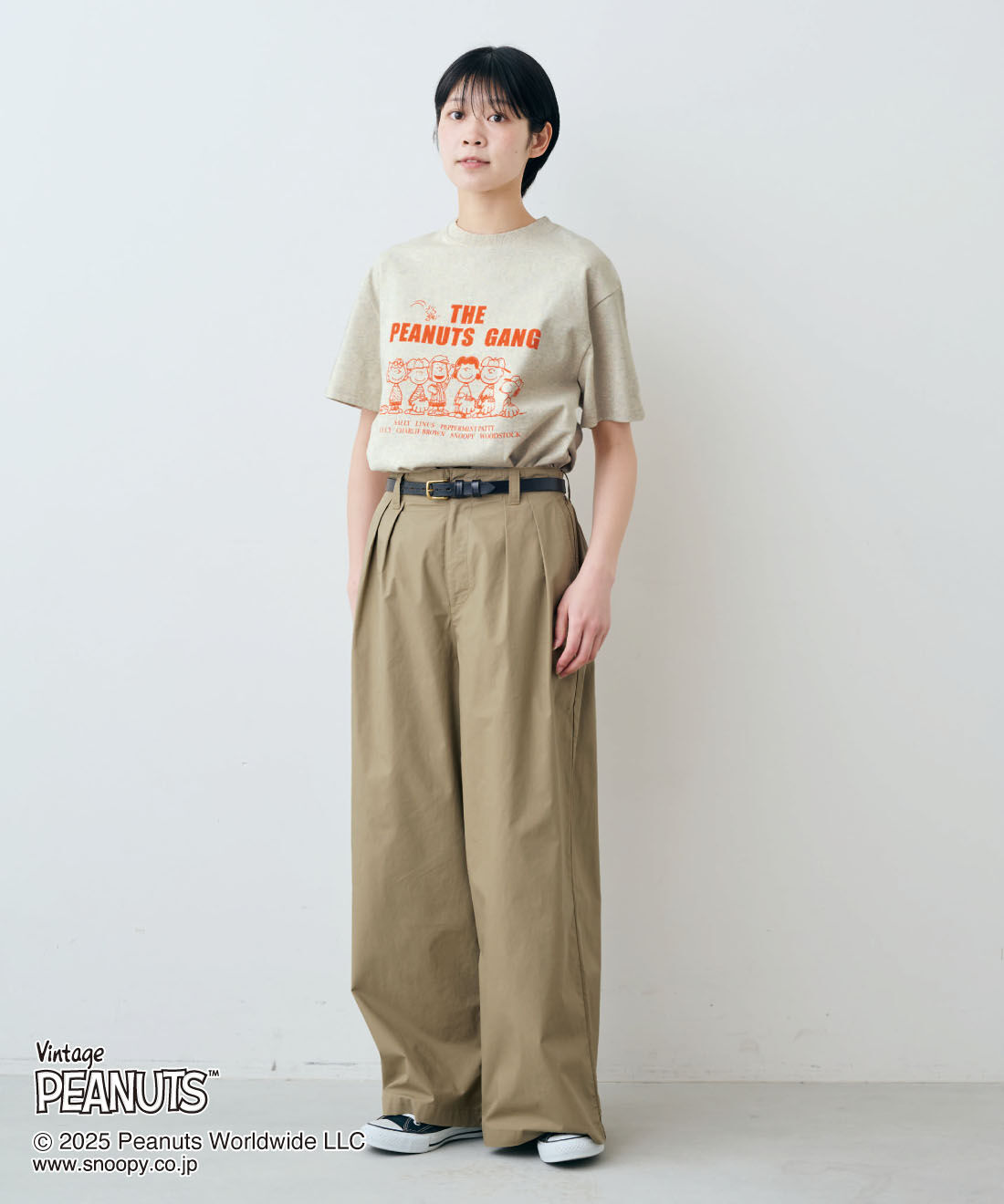 THREE FIFTY STANDARD|PEANUTS 〈スヌーピー＆フレンズ〉 綿100％ ロゴプリント Tシャツのコーディネート
