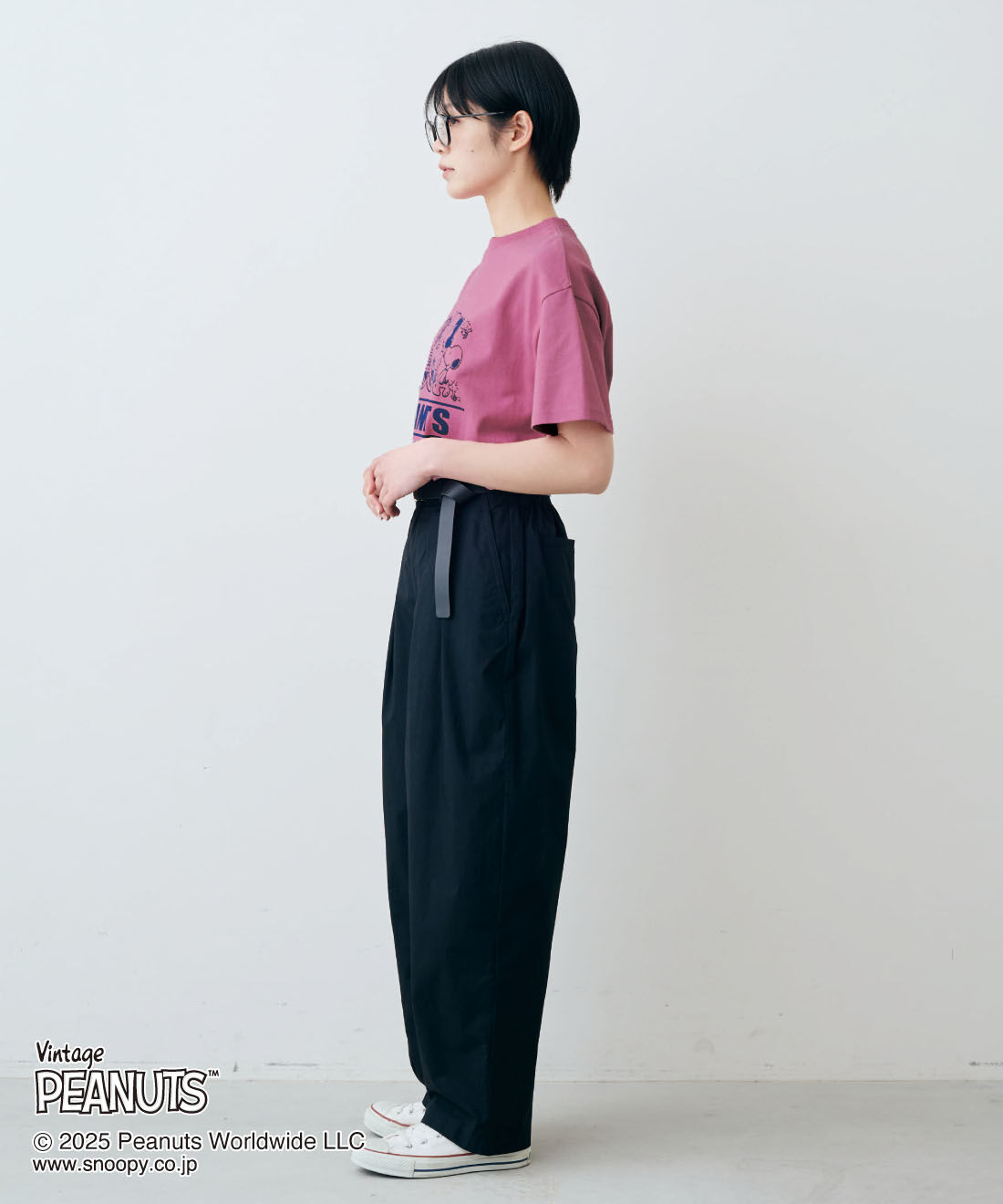 THREE FIFTY STANDARD|ラフなシルエットのテーパードパンツ〈ブラック〉のコーディネート