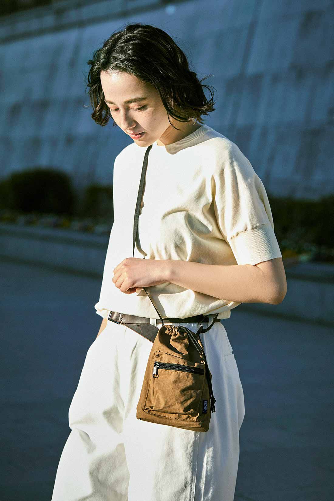 THREE FIFTY STANDARD|THREE FIFTY STANDARD 軽い着心地のニットプルオーバーの会