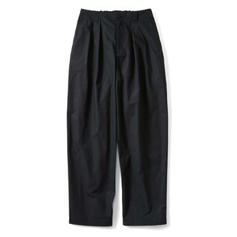 THREE FIFTY STANDARD［スリーフィフティースタンダード］ | ラフなシルエットのテーパードパンツ〈ブラック〉