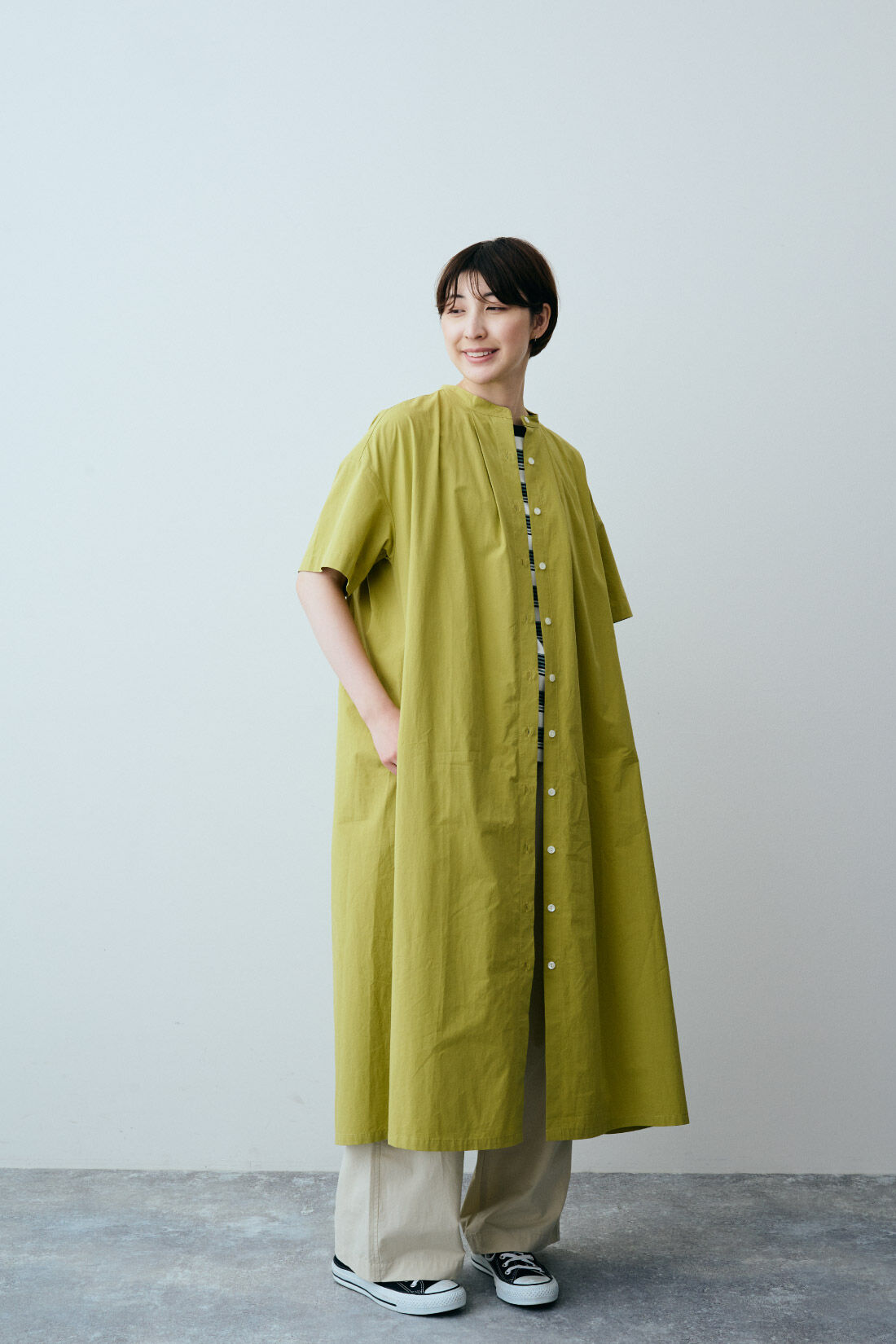 THREE FIFTY STANDARD|セットアップイージーＰライトベージュ　ＴＦＳのコーディネート|モデル身長：163cm　着用サイズ：M