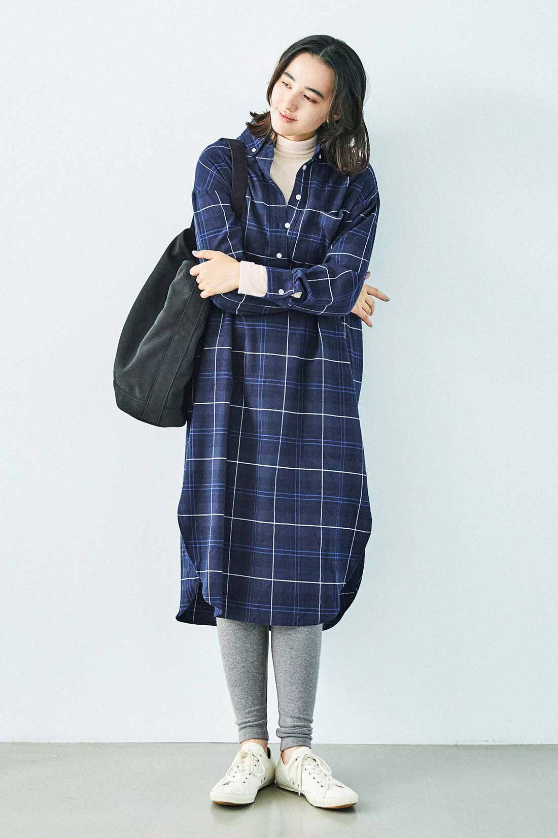 THREE FIFTY STANDARD|ボタンダウンプルオーバーチェックＯＰ　ＴＦＳとあったか両面起毛レギンスＴＦＳのコーディネート