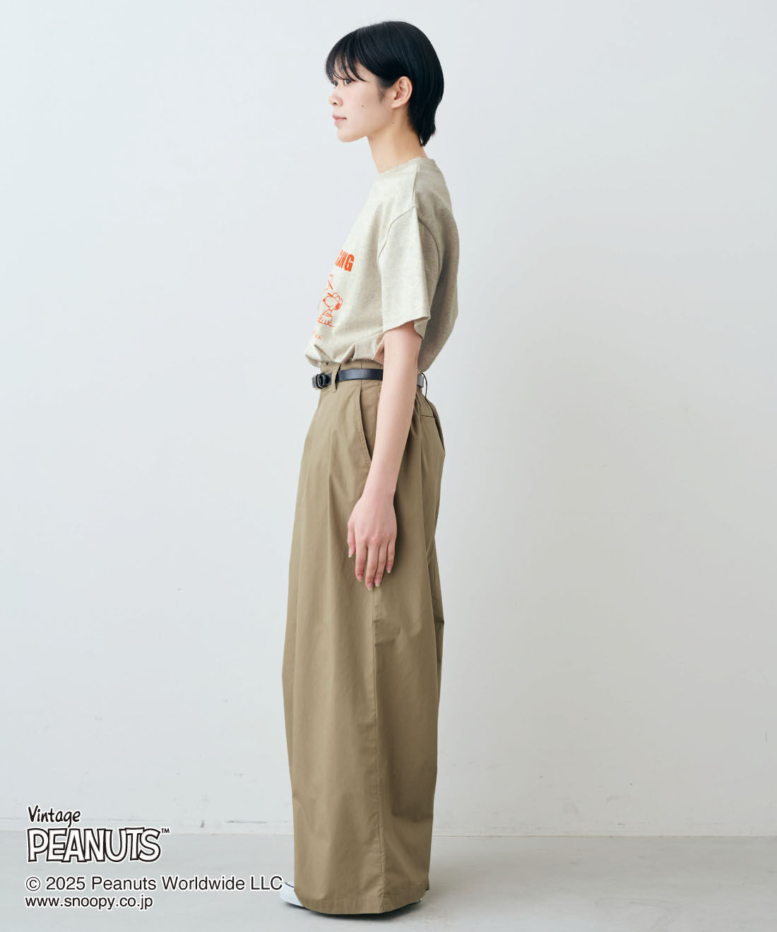 THREE FIFTY STANDARD|PEANUTS 〈スヌーピー＆フレンズ〉 綿100％ ロゴプリント Tシャツのコーディネート