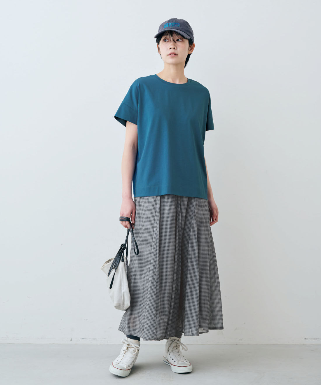 THREE FIFTY STANDARD|モノトーンチェック フレアースカート 〈ブラック×グレー〉のコーディネート