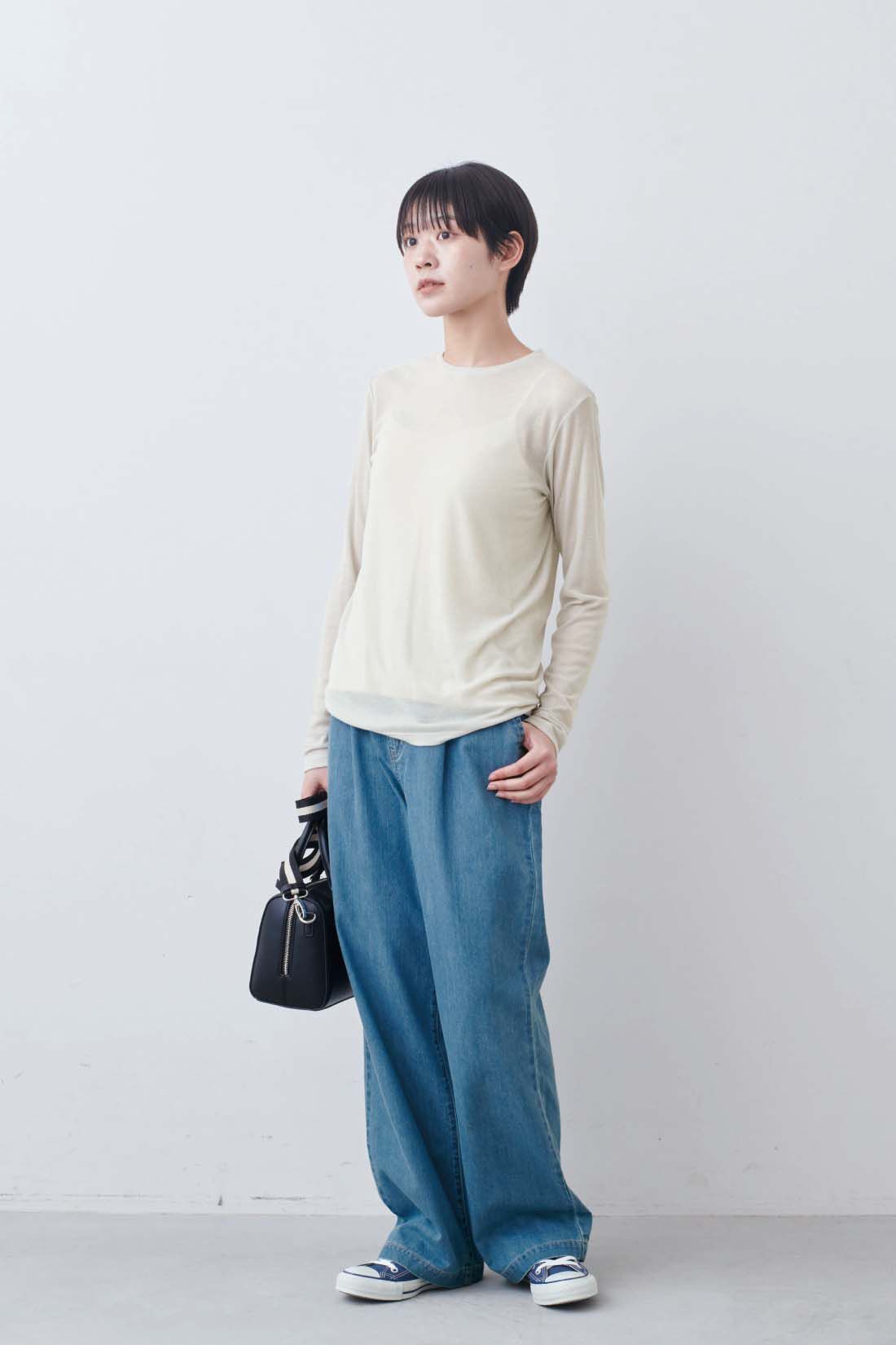 THREE FIFTY STANDARD|シアーなカットソートップスの会のコーディネート