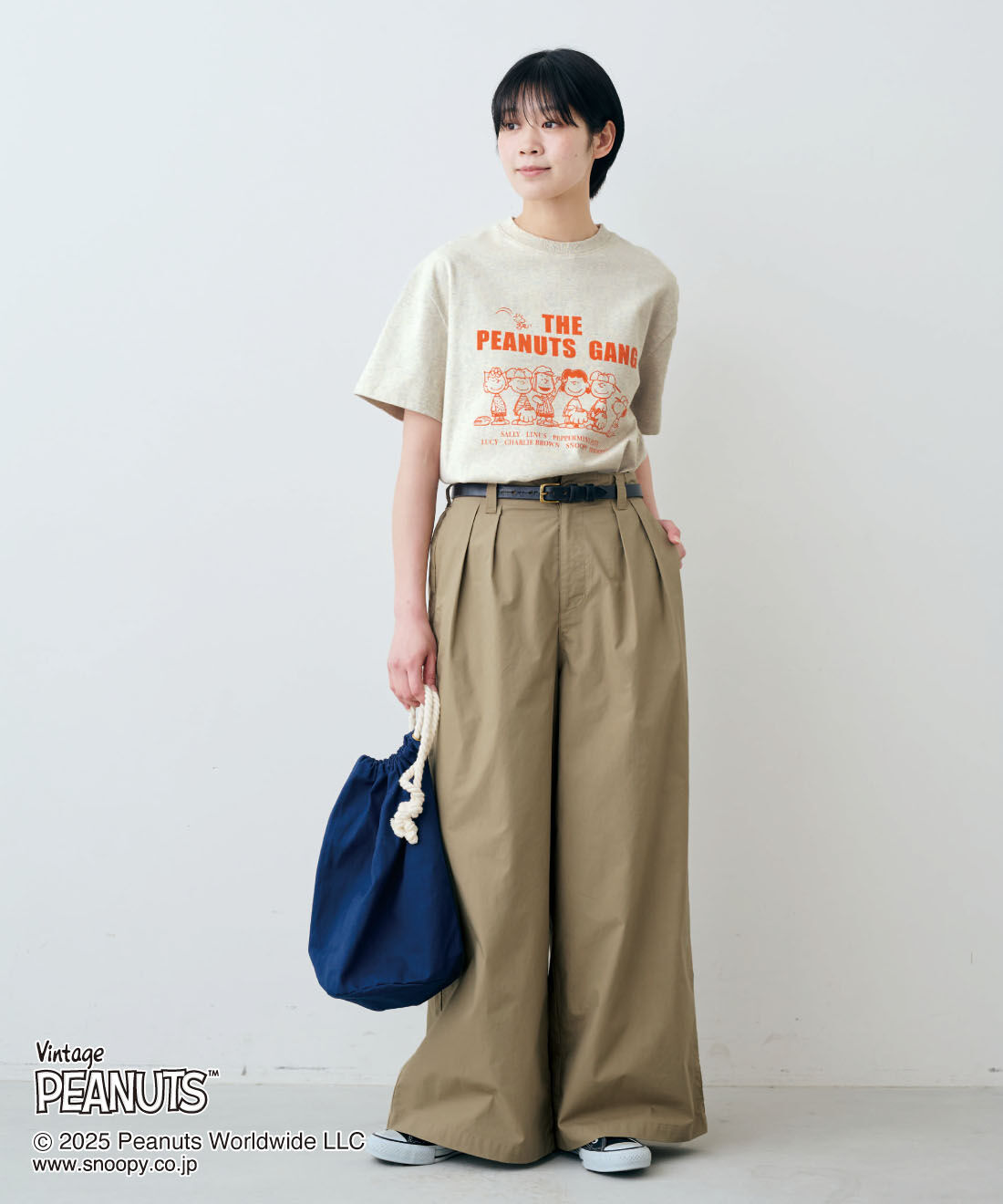 THREE FIFTY STANDARD|PEANUTS 〈スヌーピー＆フレンズ〉 綿100％ ロゴプリント Tシャツのコーディネート