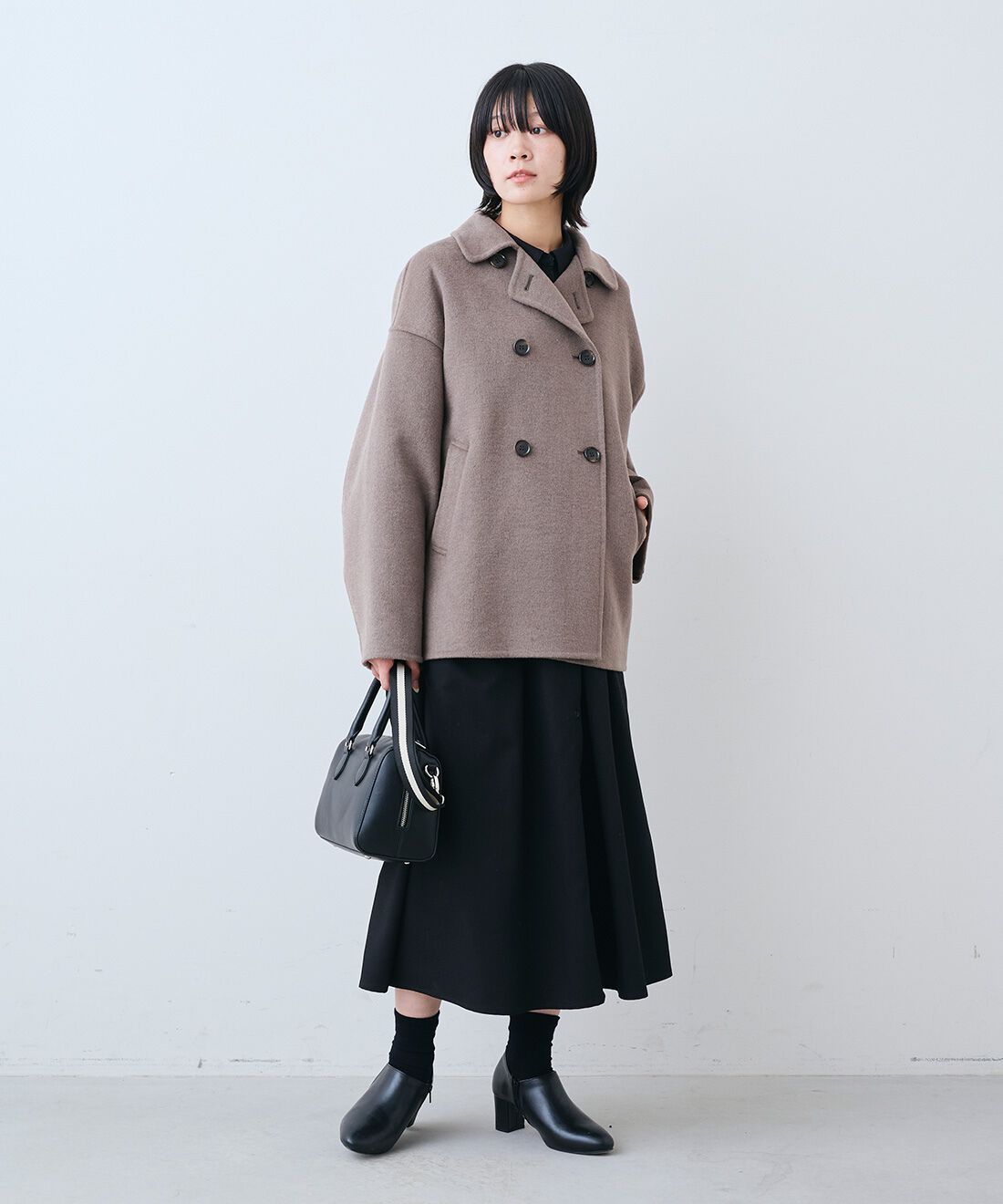 THREE FIFTY STANDARD［スリーフィフティースタンダード］|ウエストタックのブラック ワンピースのコーディネート