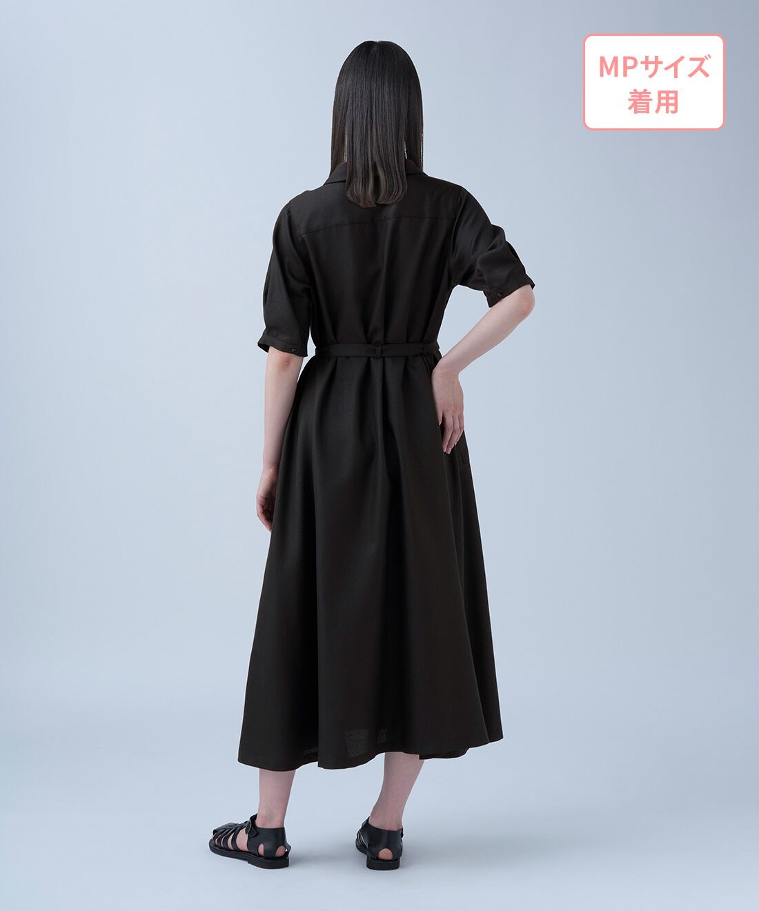 THREE FIFTY STANDARD［スリーフィフティースタンダード］|THREE FIFTY STANDARD　小谷 実由さんと作った 共ベルトのついたワンピース〈ブラック〉|モデル身長：152cm　着用サイズ：MP