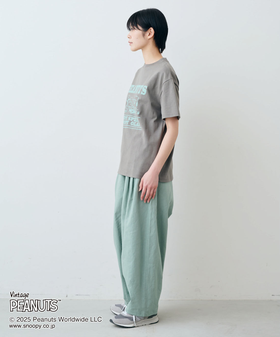 THREE FIFTY STANDARD|PEANUTS 〈スヌーピー＆フレンズ〉 綿100％ ロゴプリント Tシャツのコーディネート