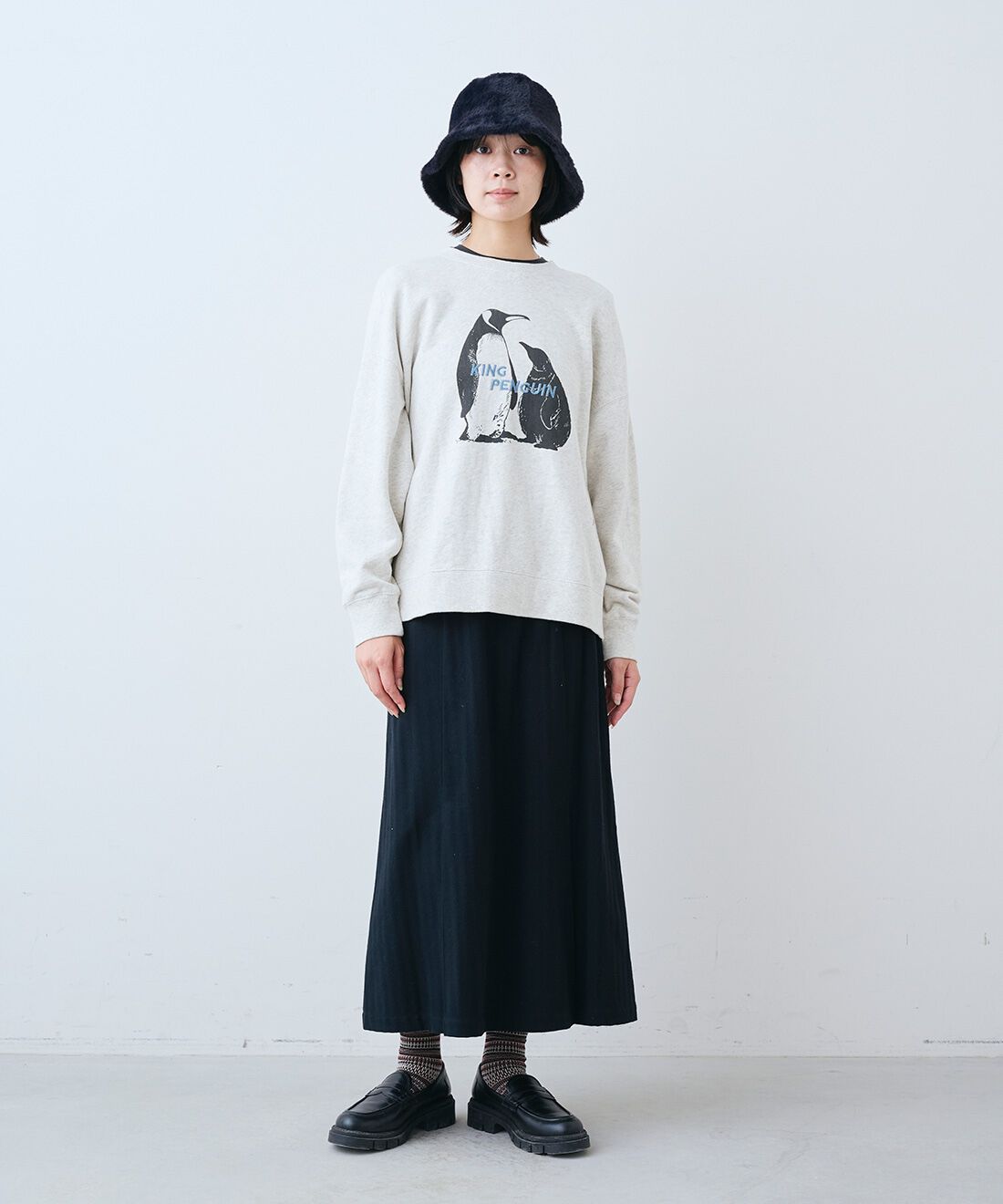 THREE FIFTY STANDARD［スリーフィフティースタンダード］|小谷実由さんと作ったヘリンボーン スカート〈ブラック〉のコーディネート