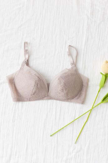 FELISSIMO Mama | 授乳レースブラジャー　ストラップオープン　授乳ブラ　マタニティインナー　オブベージュ