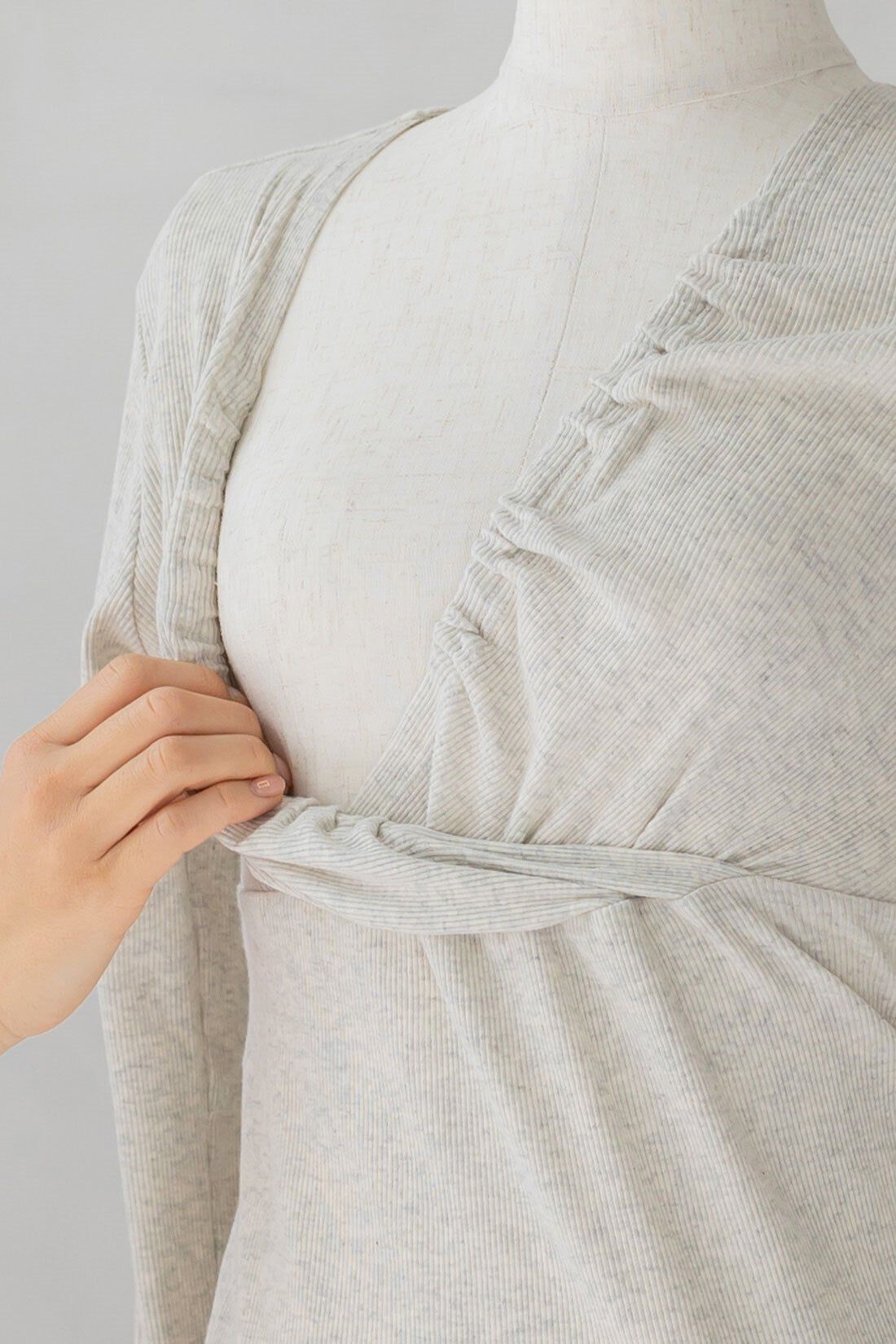 FELISSIMO Mama|Moredde　綿１００％のエニワイズ加工が肌にやさしい　カシュクール授乳インナートップス〈ブラック〉|サッと授乳ができます。　※写真は別色です。