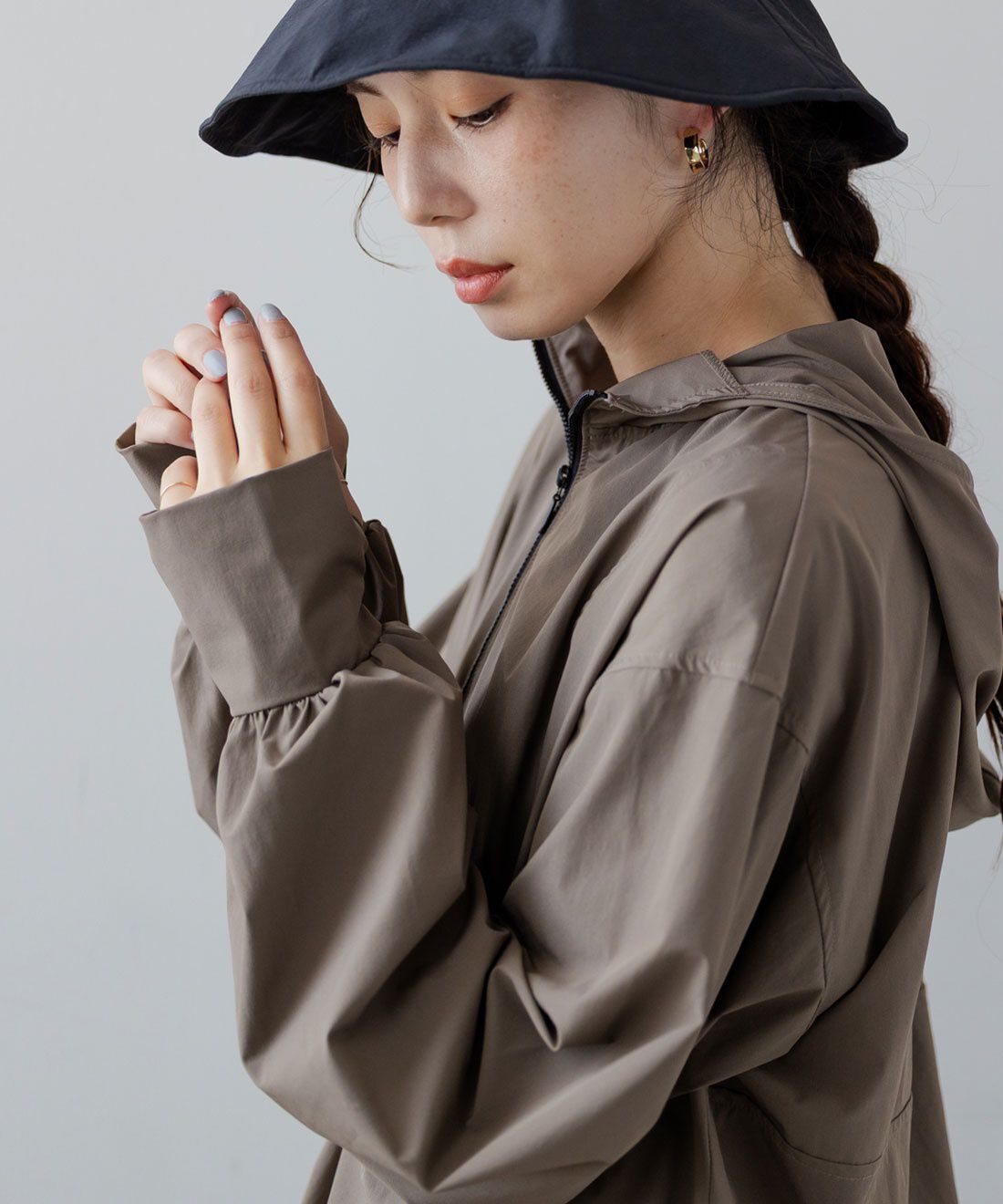 FELISSIMO Mama|Moredde　ＵＶカット＆撥水加工のアノラックラッシュガード〈モカ〉