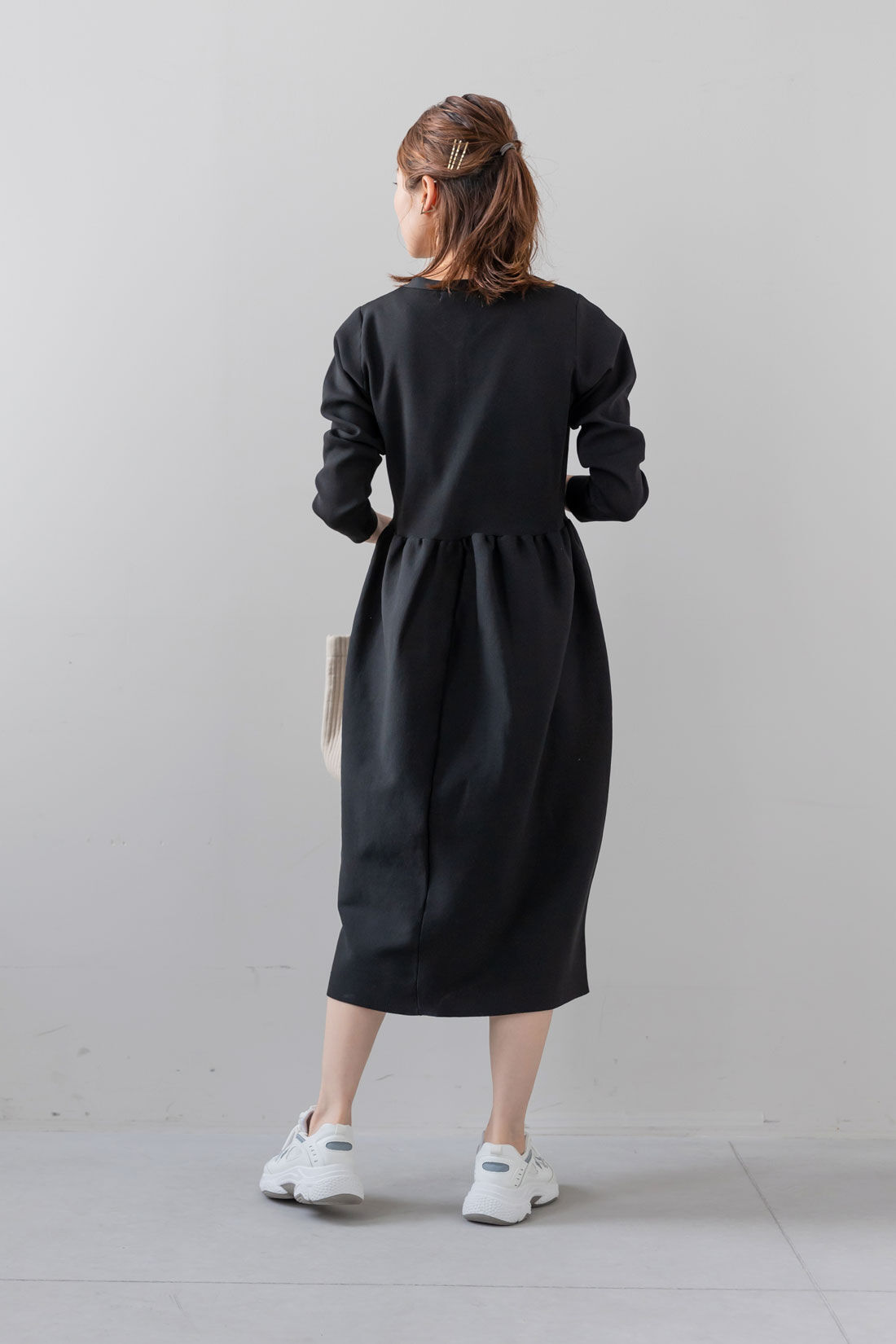 FELISSIMO Mama|Moredde　バウンドニットのブラックニットワンピース