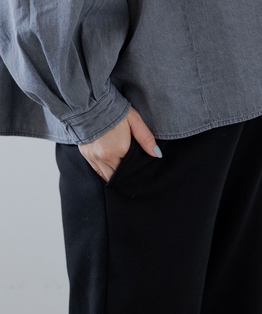 FELISSIMO Mama|Ｍｏｒｅｄｄｅ　産前産後使える　あったか裏起毛パンツ〈ブラック〉|ポケット付きで便利