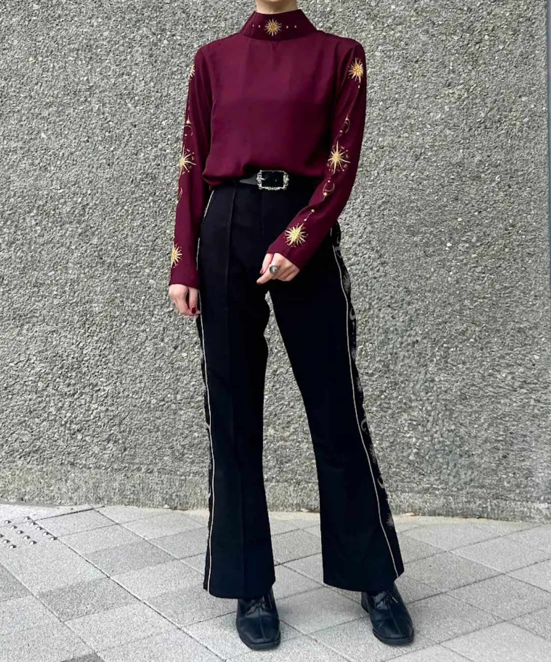 魔法部|魔法部　月と星を宿す　夜空が浮かぶシアートップス〈ボルドー〉