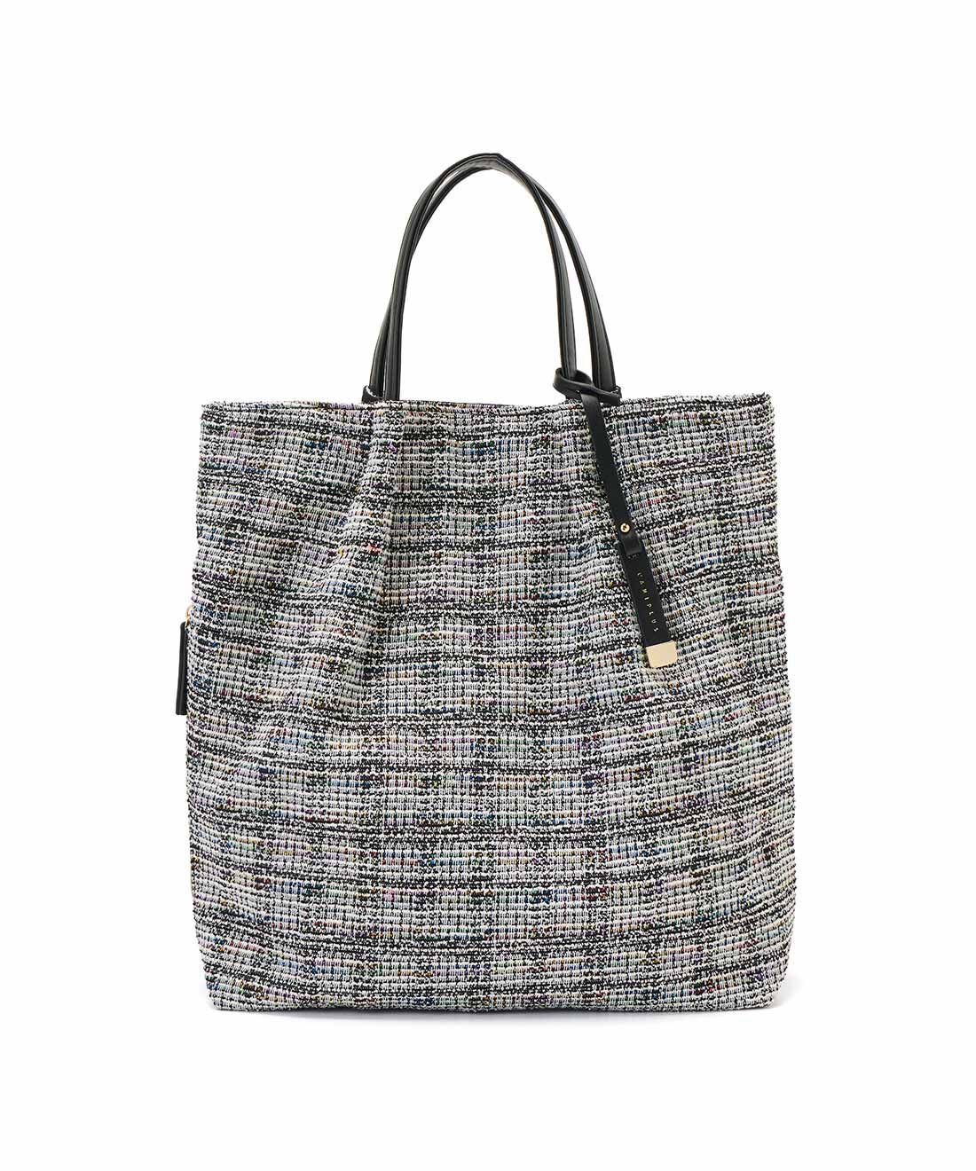 L'AMIPLUS［ラミプリュス］|ラミプリュス 持ち手の長さが6段階調節できる 底だまりしない つり橋ポケットトート〈ジュエルジャカード〉|持ち手の長さを最短にしてハンドバックに。