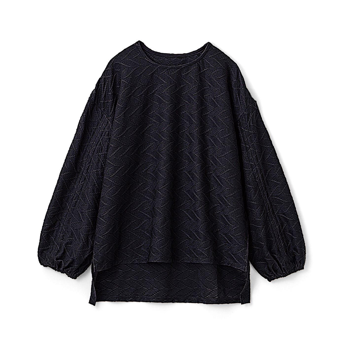 L'AMIPLUS|ラミプリュス　隠しドロストでクシュッ！　袖デザインも重ね着も楽しめる伸びやか素材のきれいＴブラウスの会|〈ブラック〉