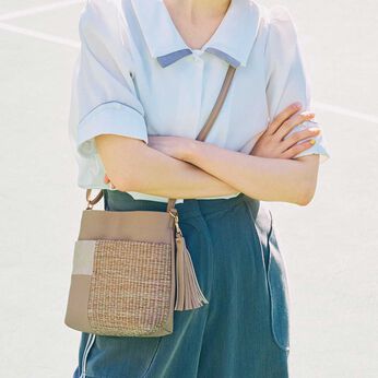 L'AMIPLUS［ラミプリュス］ | ショルダーマイポッケ〈切り替えベージュ〉