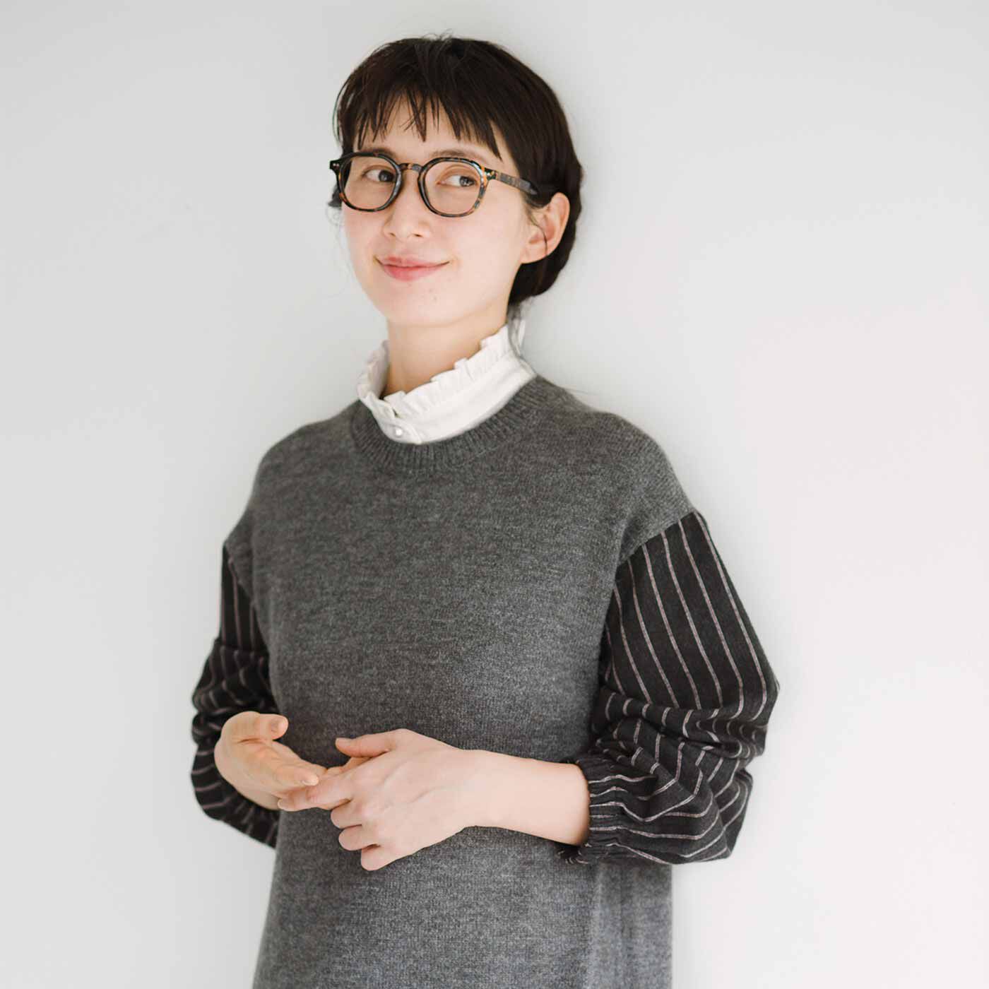 frauglatt|フラウグラット　顔うつり華やか♪ 好印象な白ブラウス風のやわらかつけ衿の会