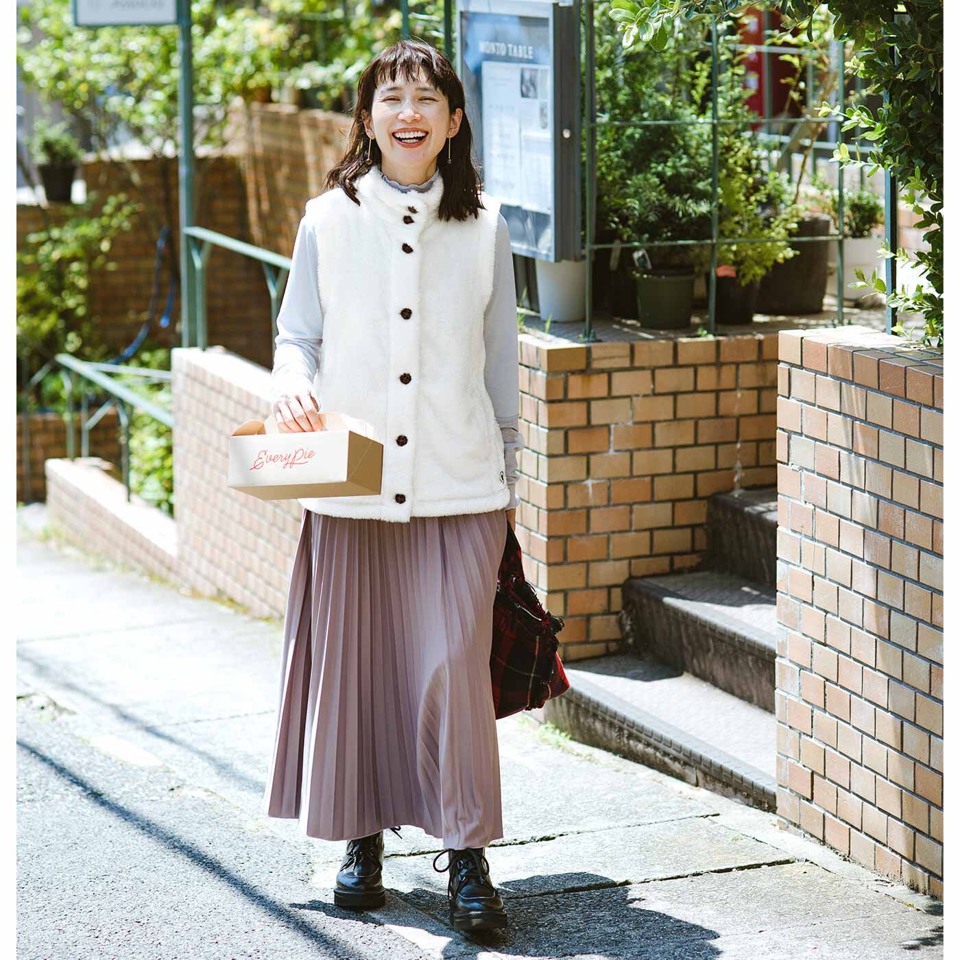 frauglatt|フラウグラット　ウエストらく設計♪ 大人のニュアンスカラー つや軽々プリーツスカートの会