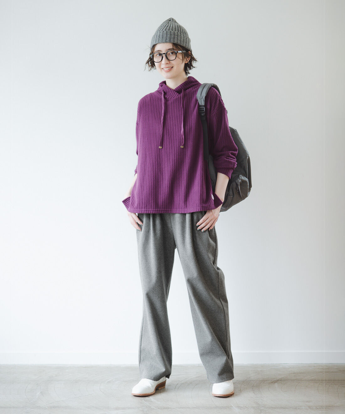 frauglatt|カットソーで着心地らくちんヘリンボーンセミワイドパンツのコーディネート