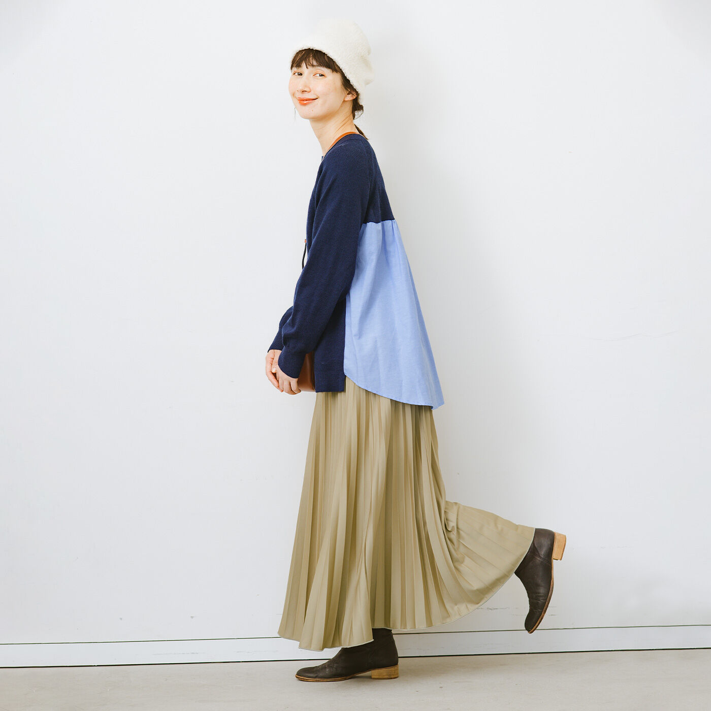 frauglatt|フラウグラット　ウエストらく設計♪ 大人のニュアンスカラー つや軽々プリーツスカートの会