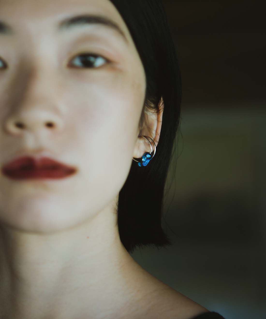 el:ment［エルメント］|el:ment　熟練ガラス職人の手仕事　ホタル硝子が輝く　リングにもなるイヤカフ〈片耳用〉の会