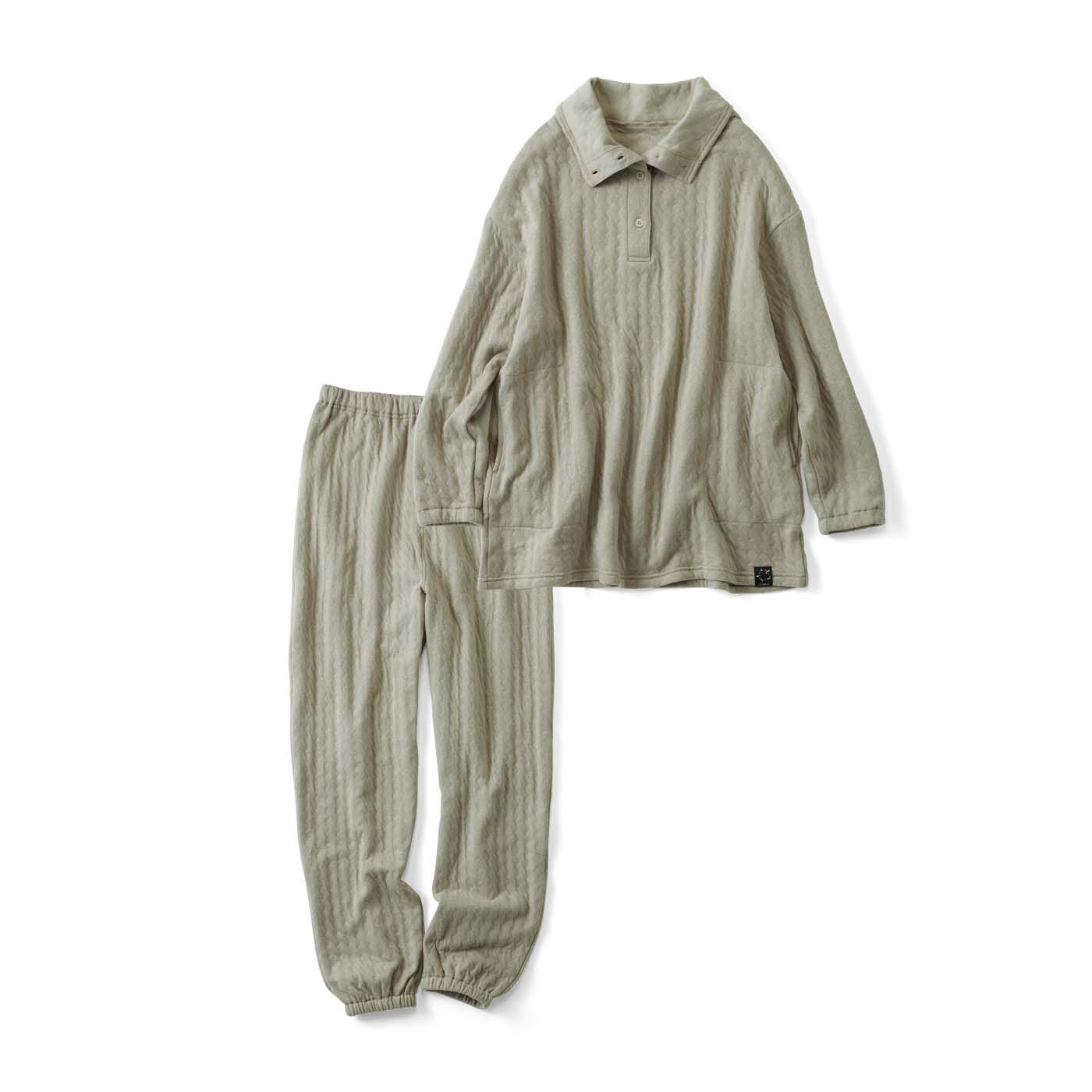 el:ment［エルメント］|el:ment　おうちと眠りの時間を心地よく 肌側コットンでやわらかキルトタートルルームウェアセットの会|〈グレージュ〉