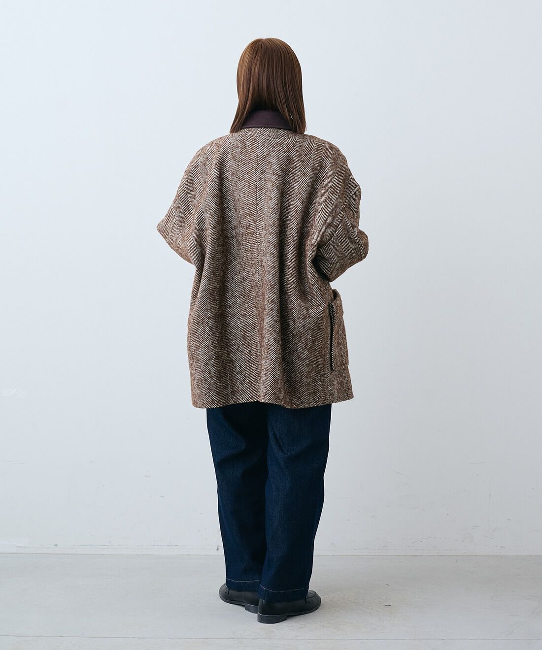 Live in comfort［リブインコンフォート］|切り替えデザインで着映え洗えるニット〈ブルー〉とゆったり裏ボアワイドパンツ〈ＢＬ〉リブインのコーディネート