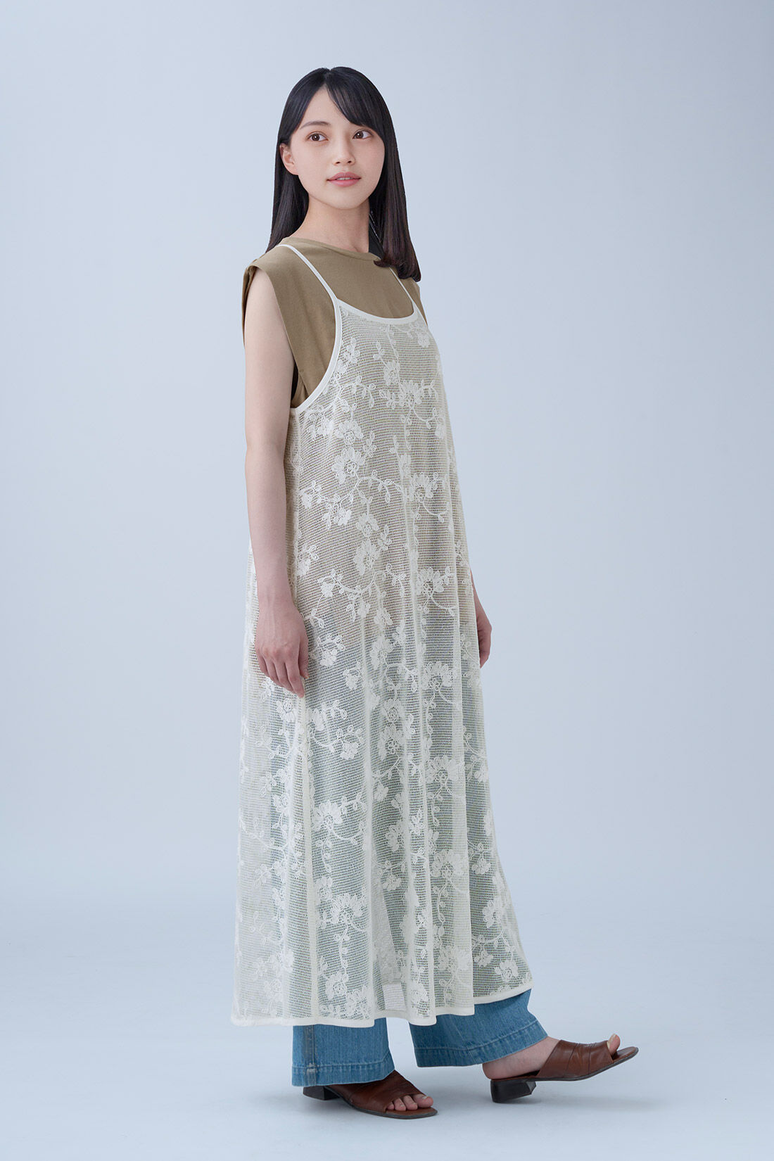 MEDE19F|トレンドライク レース キャミ ワンピース アイボリー 白のコーディネート|モデル身長：152cm　着用サイズ：MP