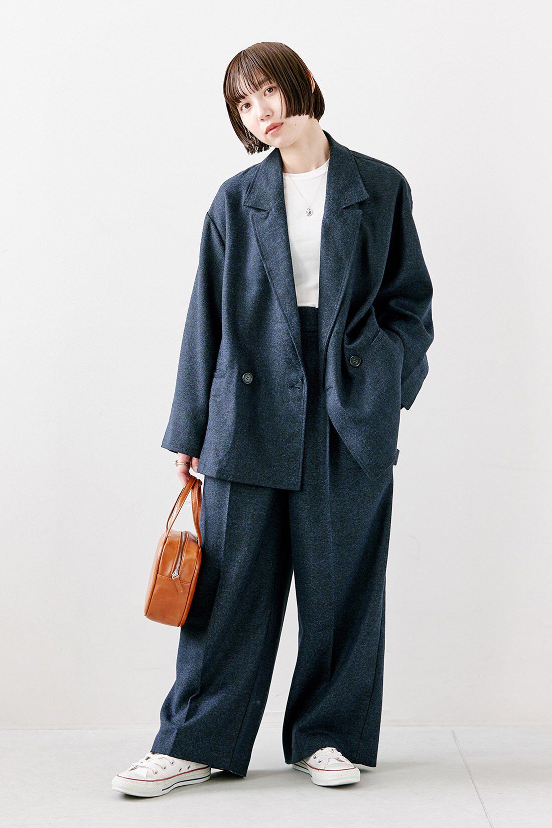 MEDE19F [メデ・ジュウキュウ]|シアークルーネックロングＴシャツ　ＴＦＳのコーディネート|【着用サイズ】ジャケット：MP　トップス：M　パンツ：MP