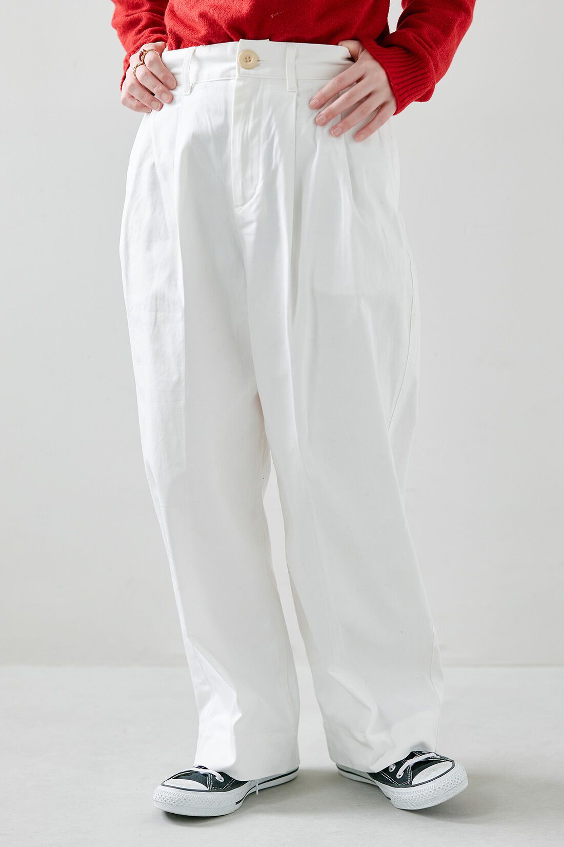 IEDIT|栞里ちゃん ニュアンスカラー ダウンベスト〈ブルーグレー〉のコーディネート|【着用サイズ】パンツ：SP