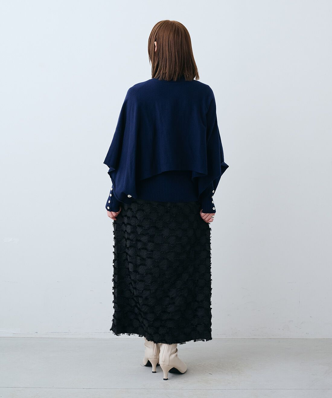 Live in  comfort|きれい見えがかなうケープ＆リブニット セット〈ネイビー〉のコーディネート