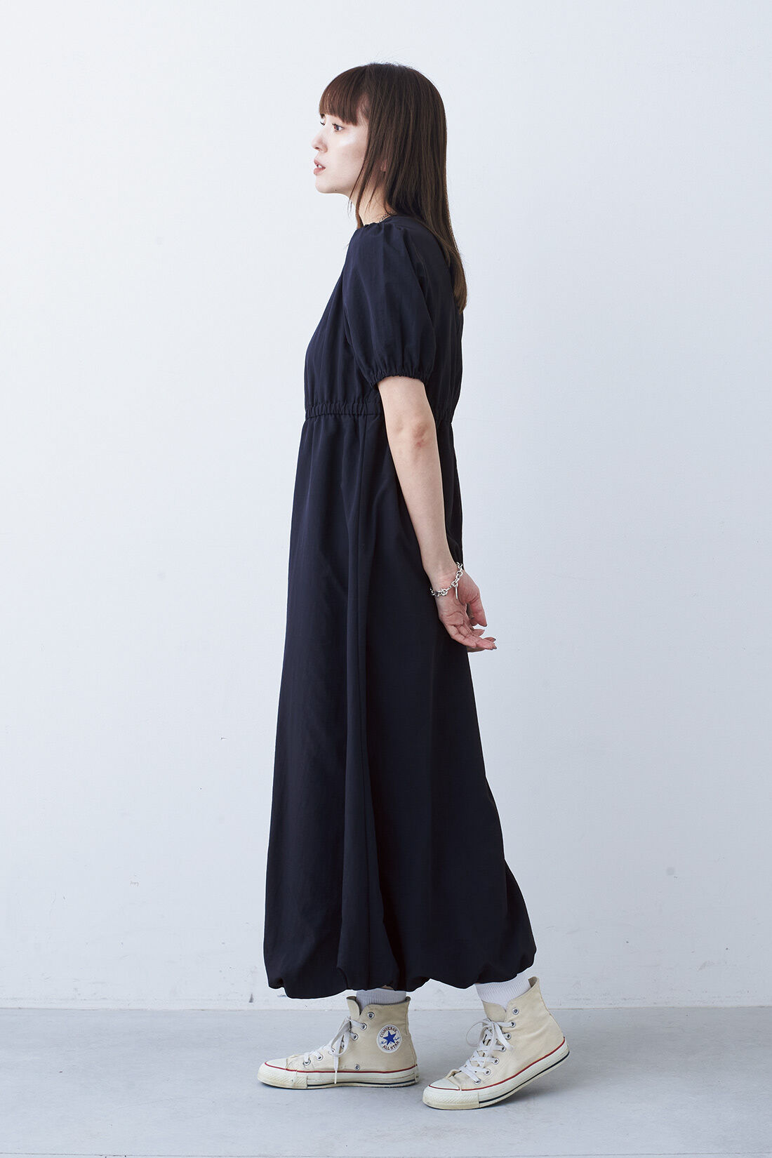 MonthlyBOX|バルーンヘムワンピース〈ネイビー〉|モデル身長：168cm　Mサイズ着用