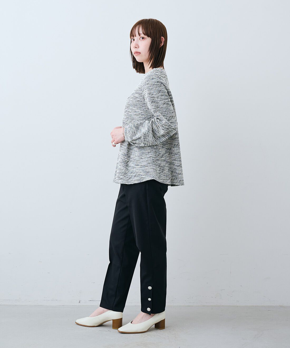 IEDIT|カットツイードトップス〈ブラック〉ＩＥのコーディネート