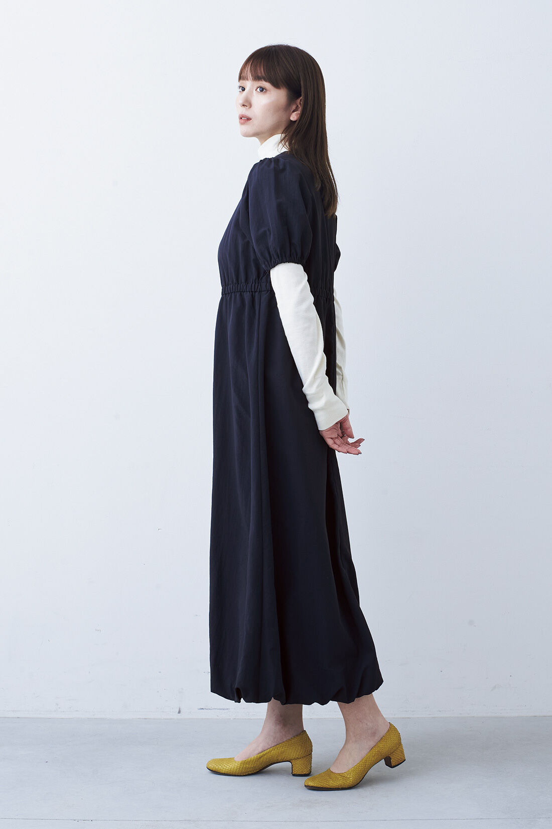 MonthlyBOX|バルーンヘムワンピース〈ネイビー〉|モデル身長：168cm　Mサイズ着用